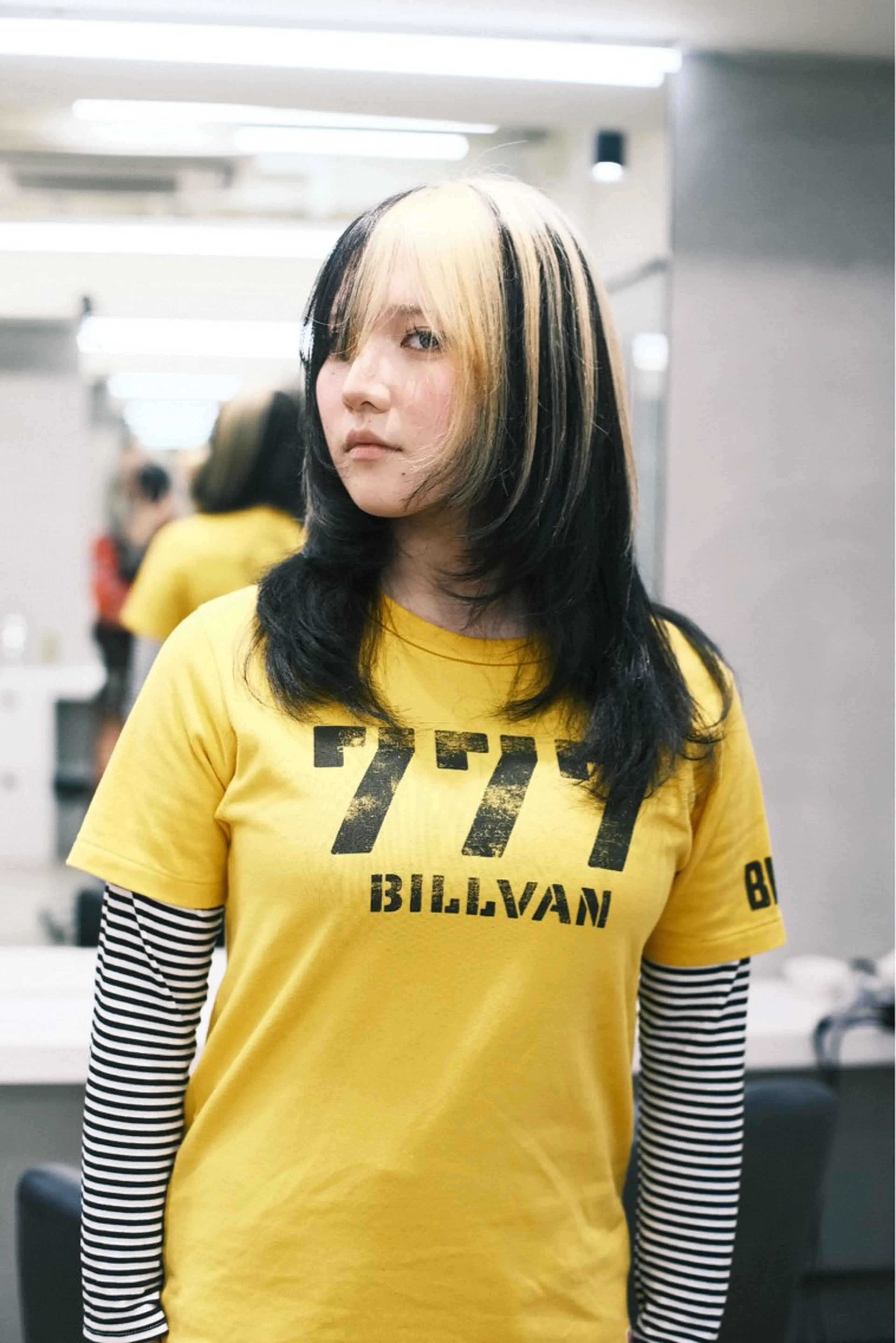 ミディアム カラー ヘアアレンジ カット ヘアカラー トリートメント 個性爆弾💣 ダブルカラー/ゆかのヘアスタイル