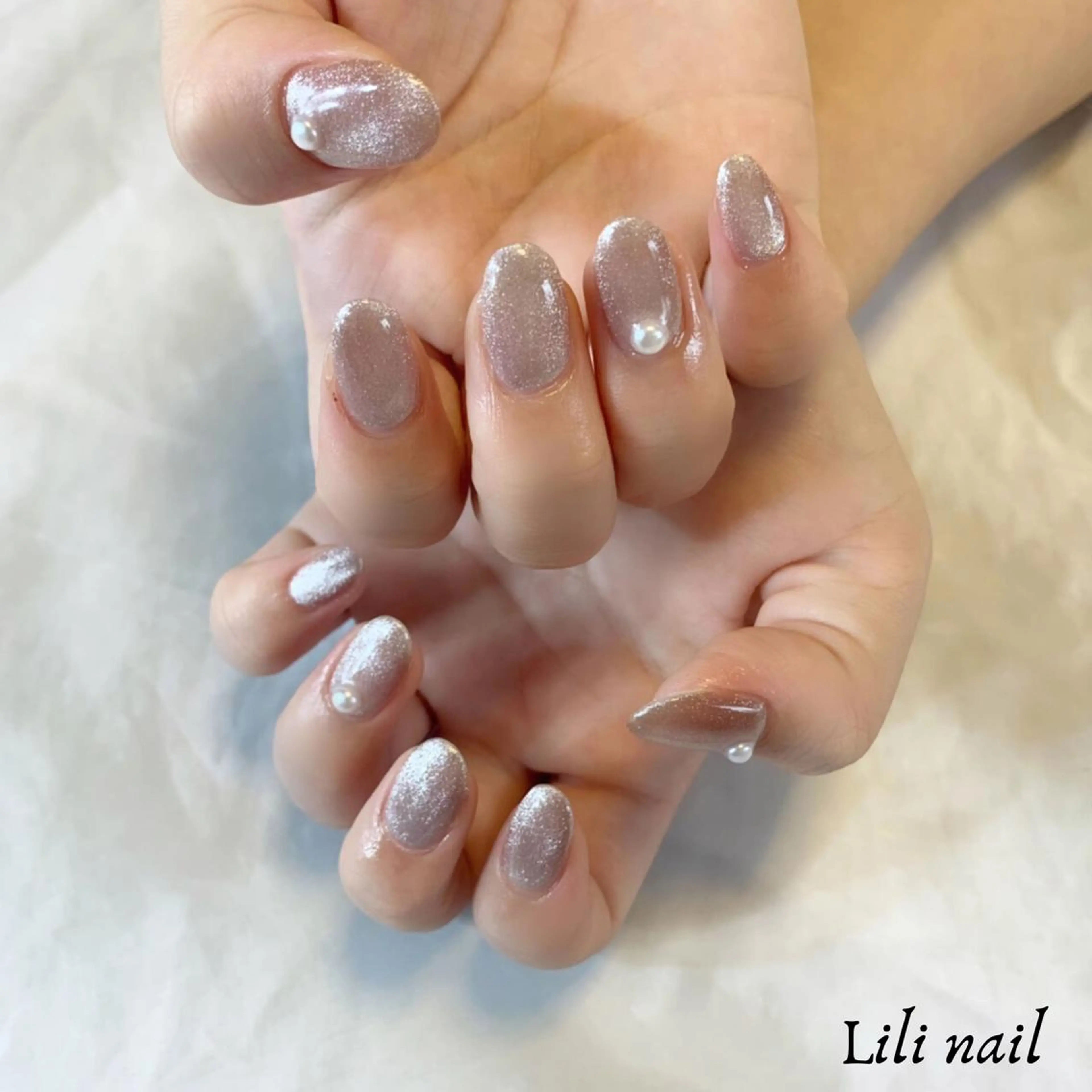 ネイル マグネットネイル ハンドネイル Lili beauty salon所属・Lilibeauty salonのネイルデザイン