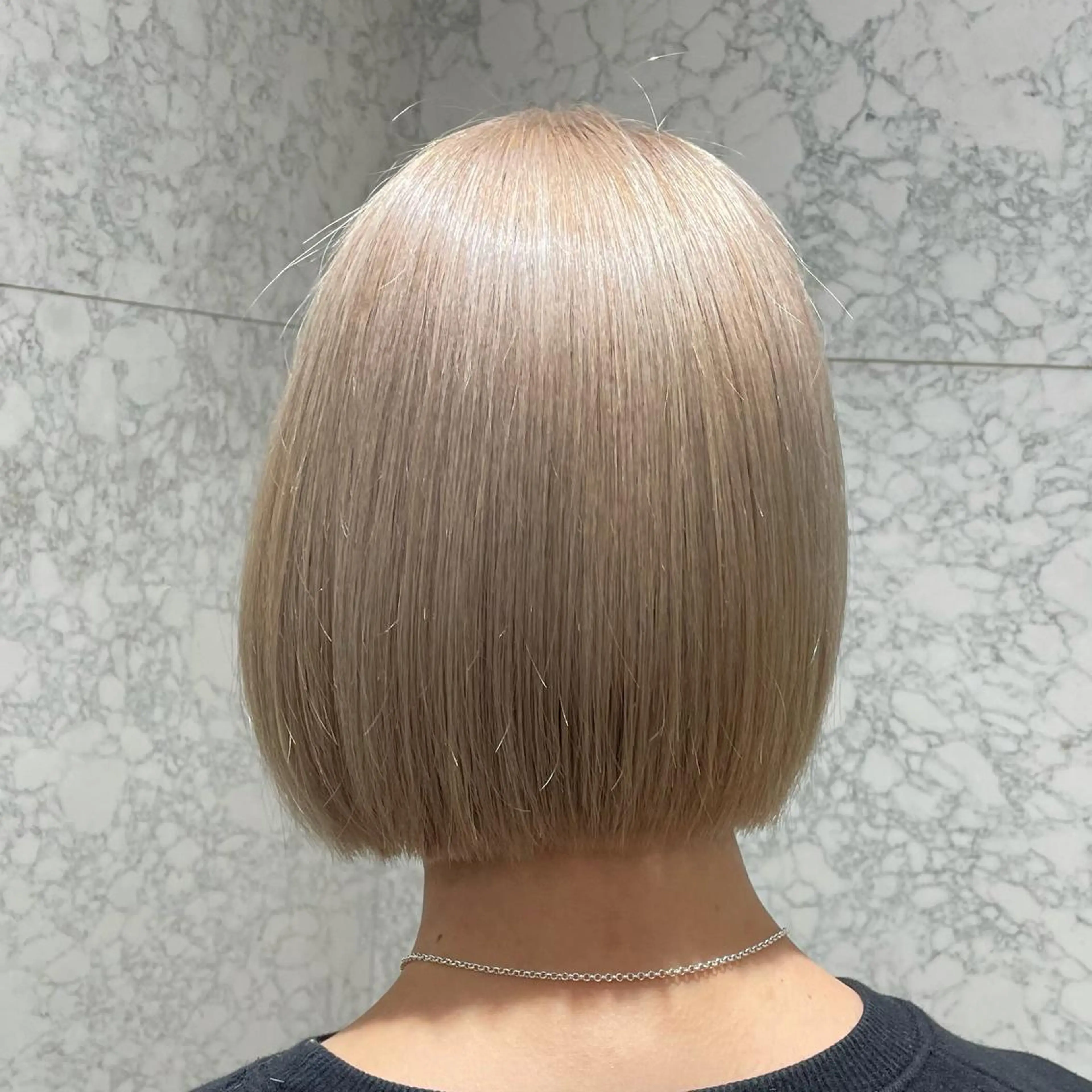 ショート カラー パーマ ヘアアレンジ メンズ キッズ ネイル マツエク・マツパ メンズバレイヤージュ メンズブリーチ メンズハイライト メンズハイトーン メンズインナーカラー トリートメント 髪質改善🇰🇷 レイヤーカット/梅田のヘアスタイル