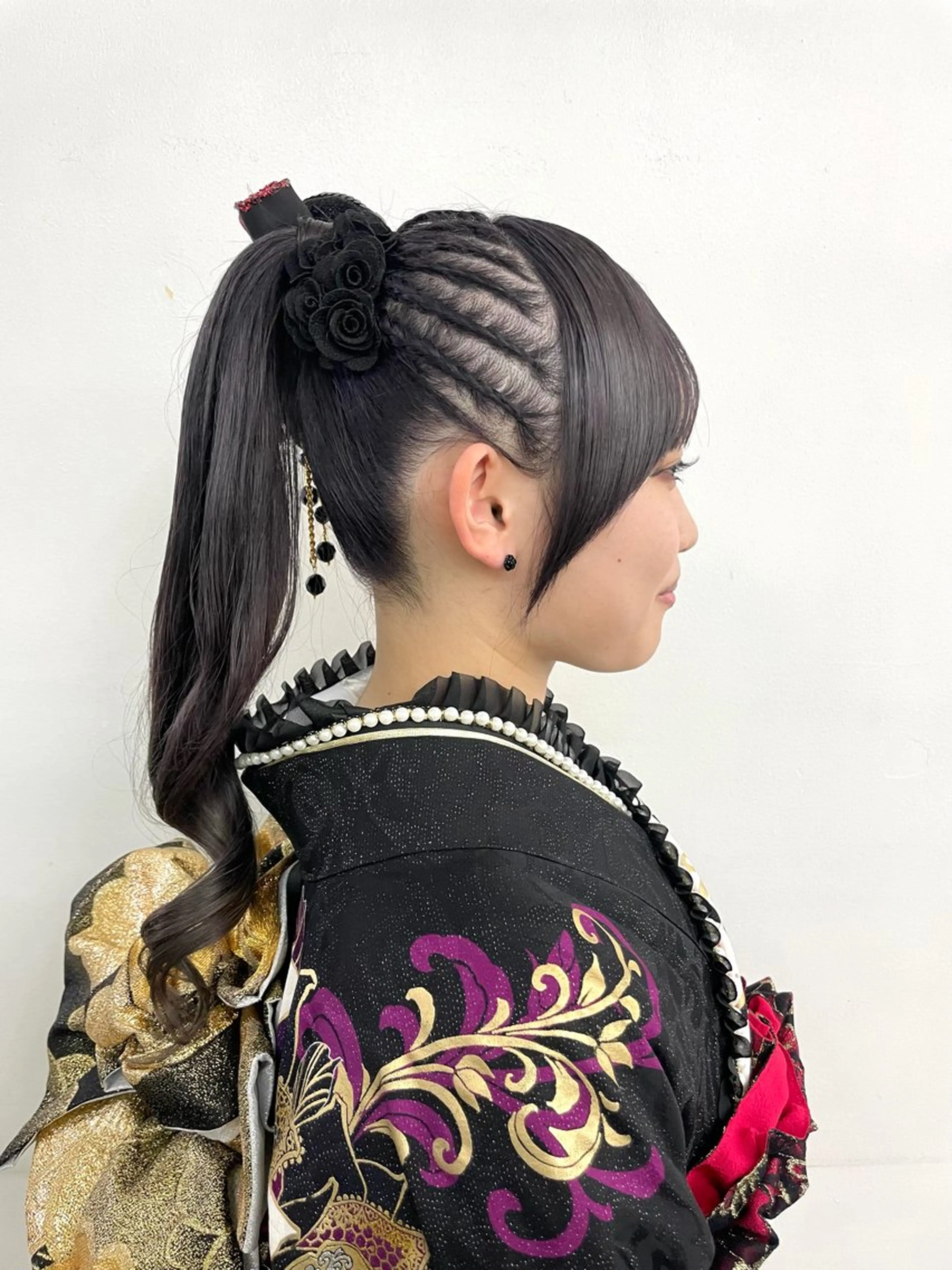 ロング ヘアアレンジ 成人式 山田 里美のヘアスタイル