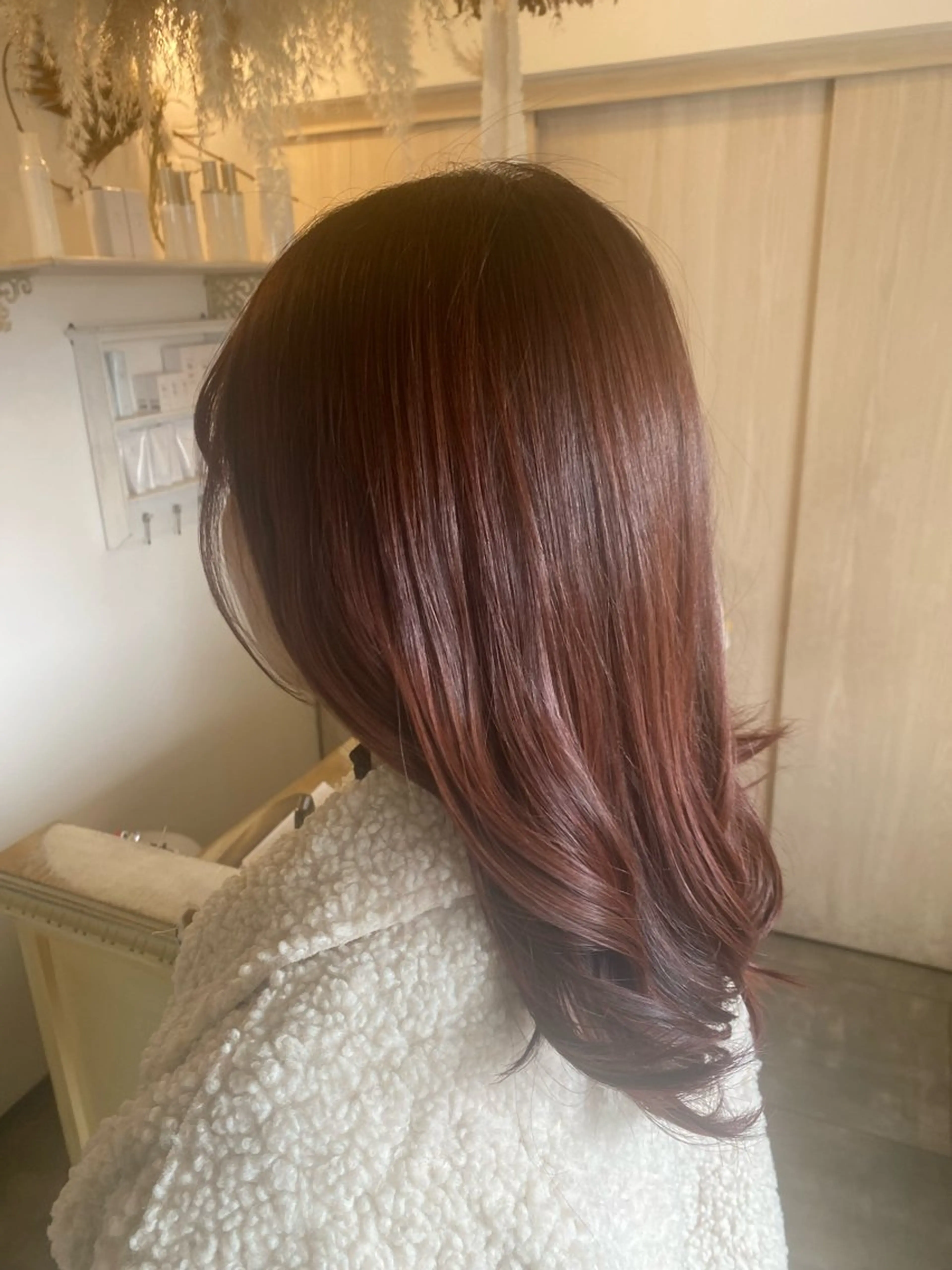 セミロング カラー ベージュカラー ピンクカラー ピンクベージュ ヘアカラー トリートメント maya マヤのヘアスタイル