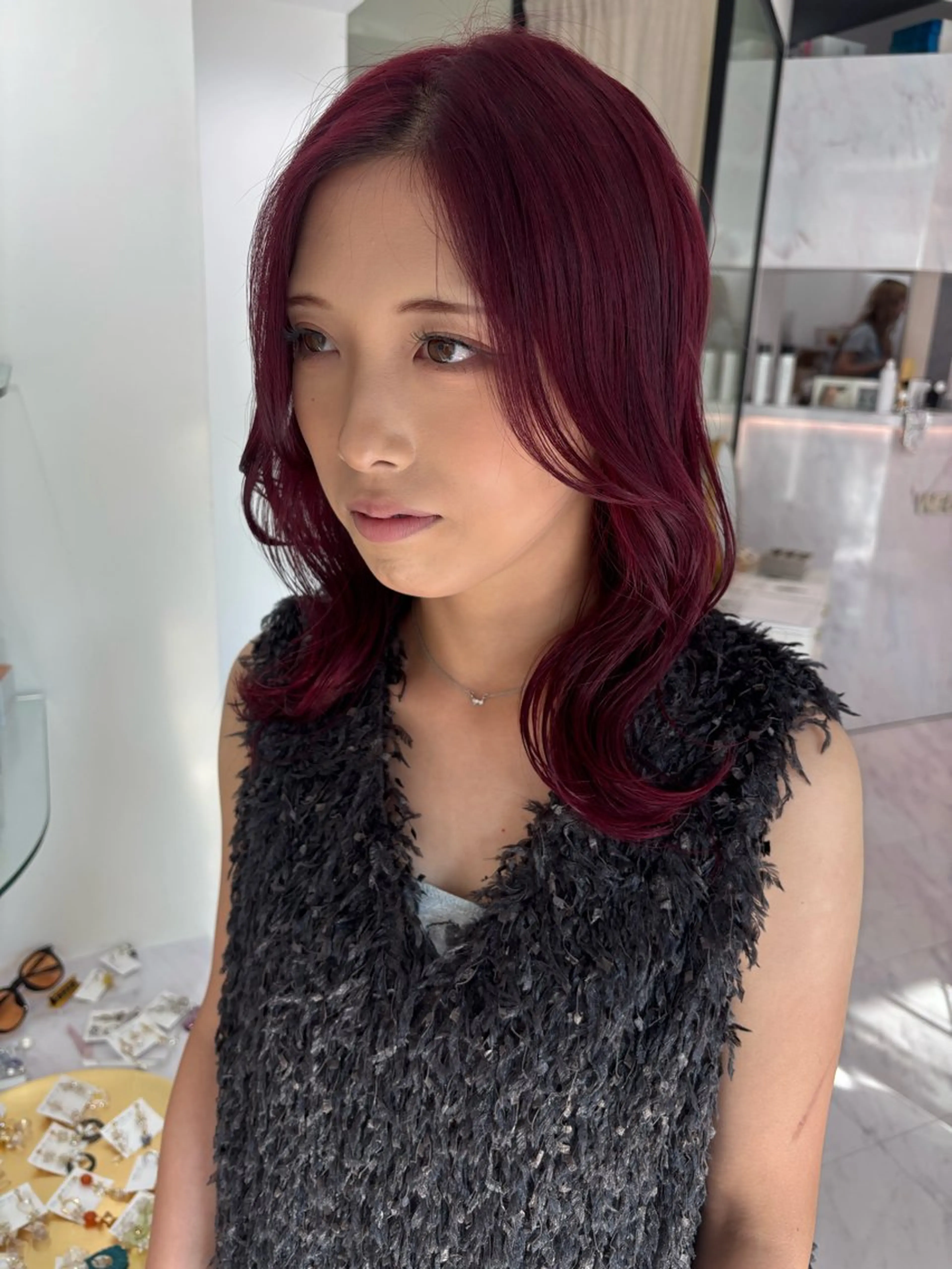 セミロング カラー ブリーチ レッドカラー SAYAKA 🍒／ボブ／暖色のヘアスタイル