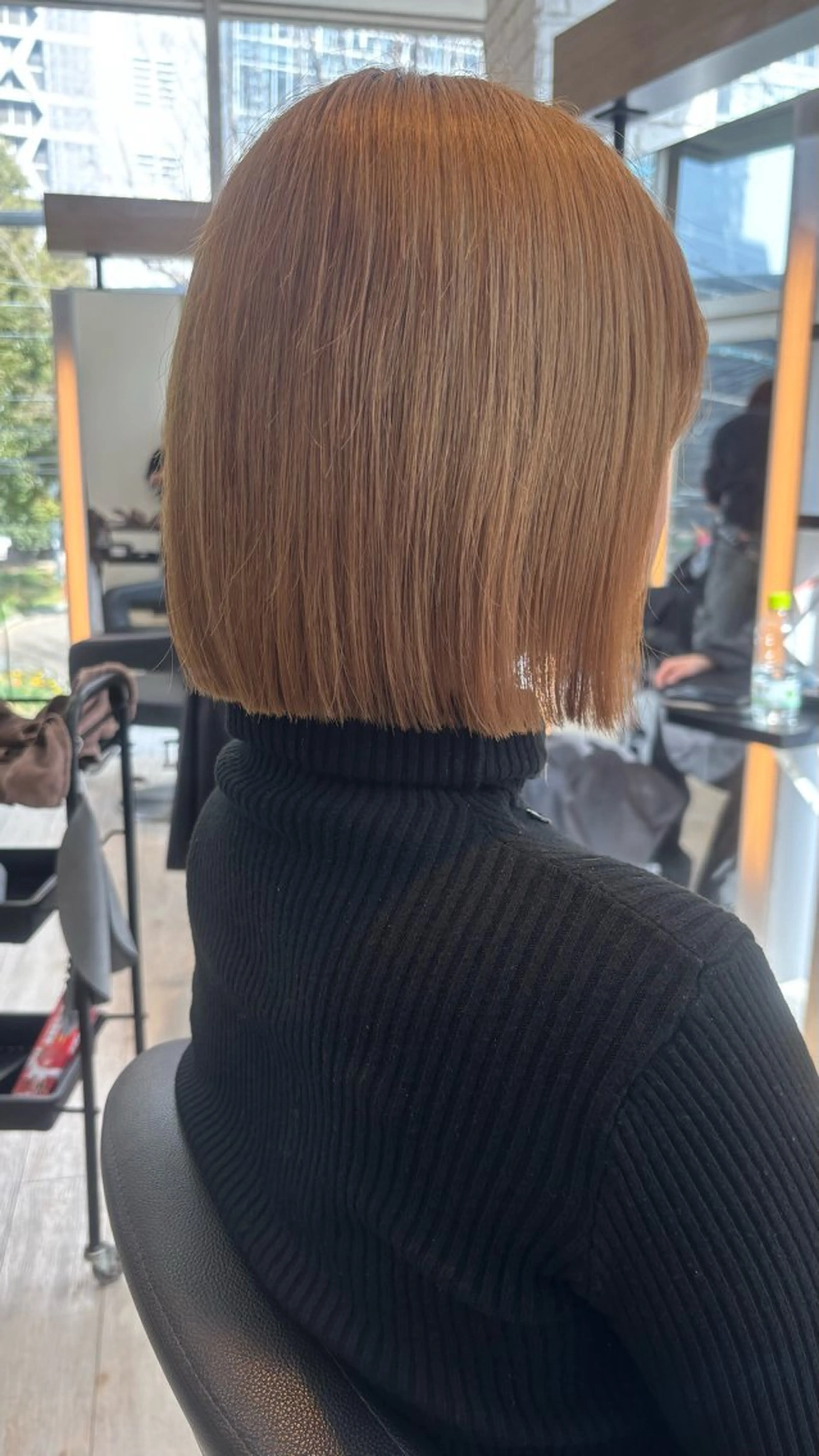 ショート カラー ケアカラー ボブ 外ハネヘア miyu/ボブ/ 透明感カラー/栄のヘアスタイル