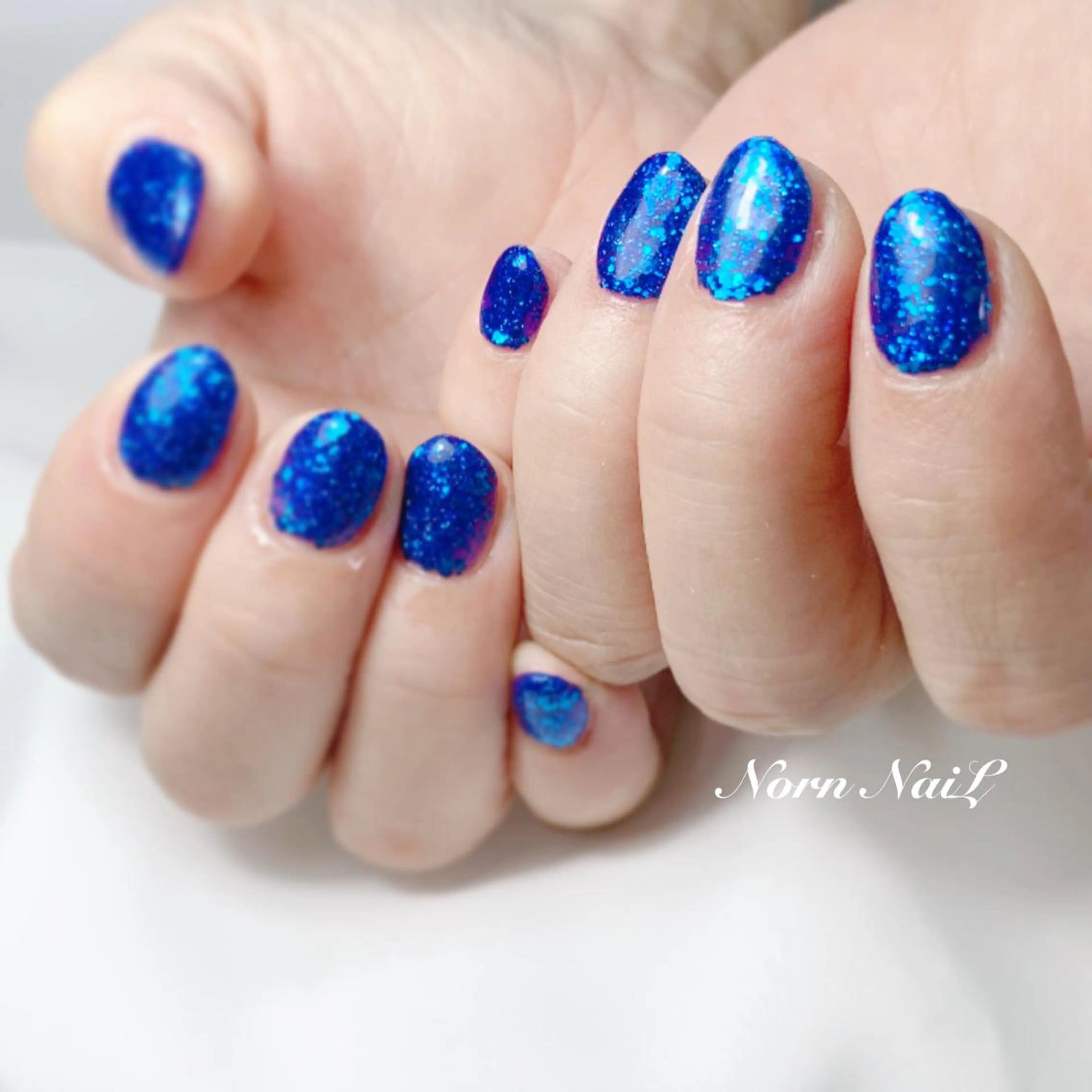 HAND ワンカラーの写真