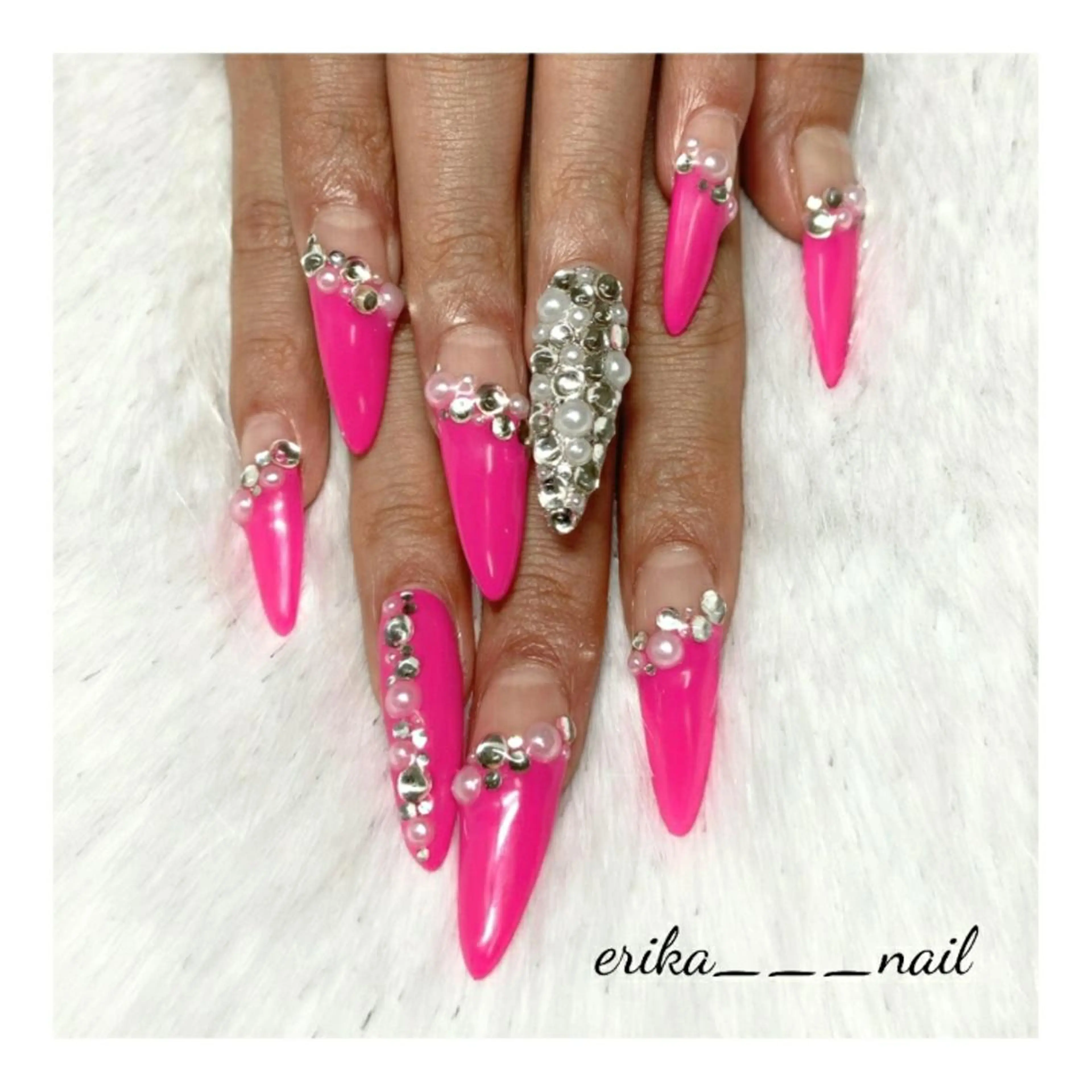 ネイル NAKAJIMA ERIKAのネイルデザイン