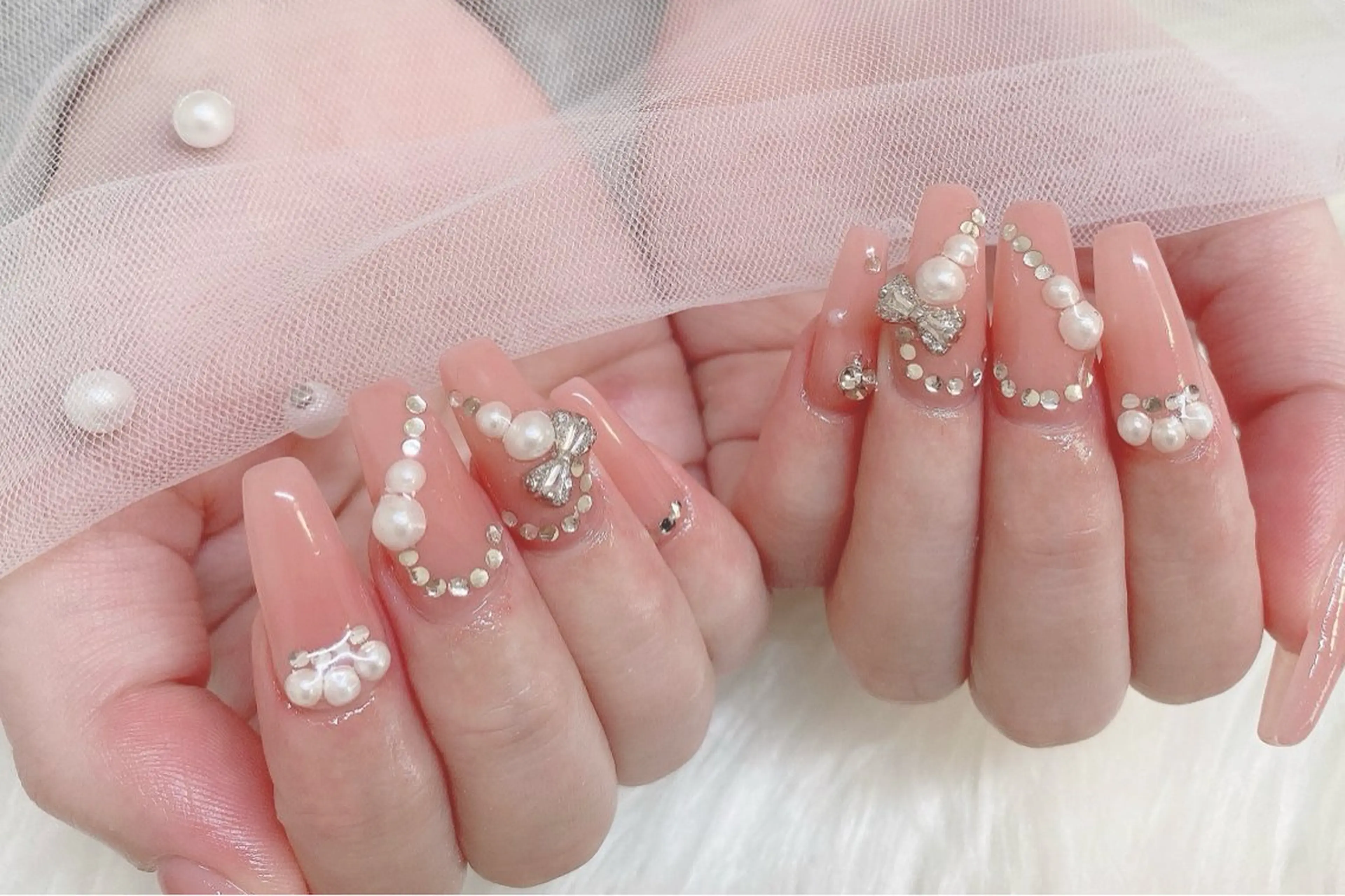 ネイル ハンドネイル PLATA LISAのネイルデザイン