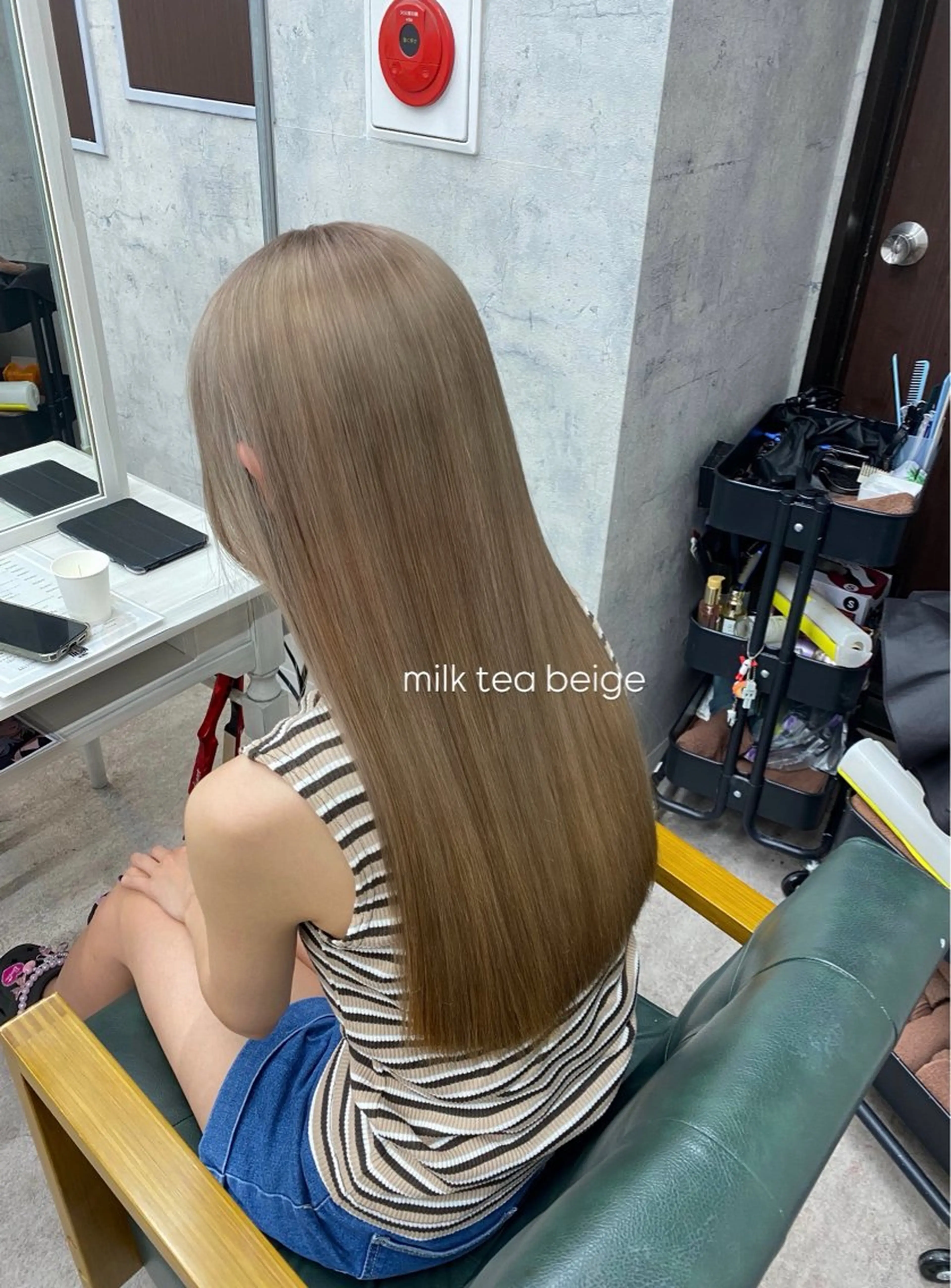 ロング カラー limitみづき🌙 ブリーチカラーのヘアスタイル