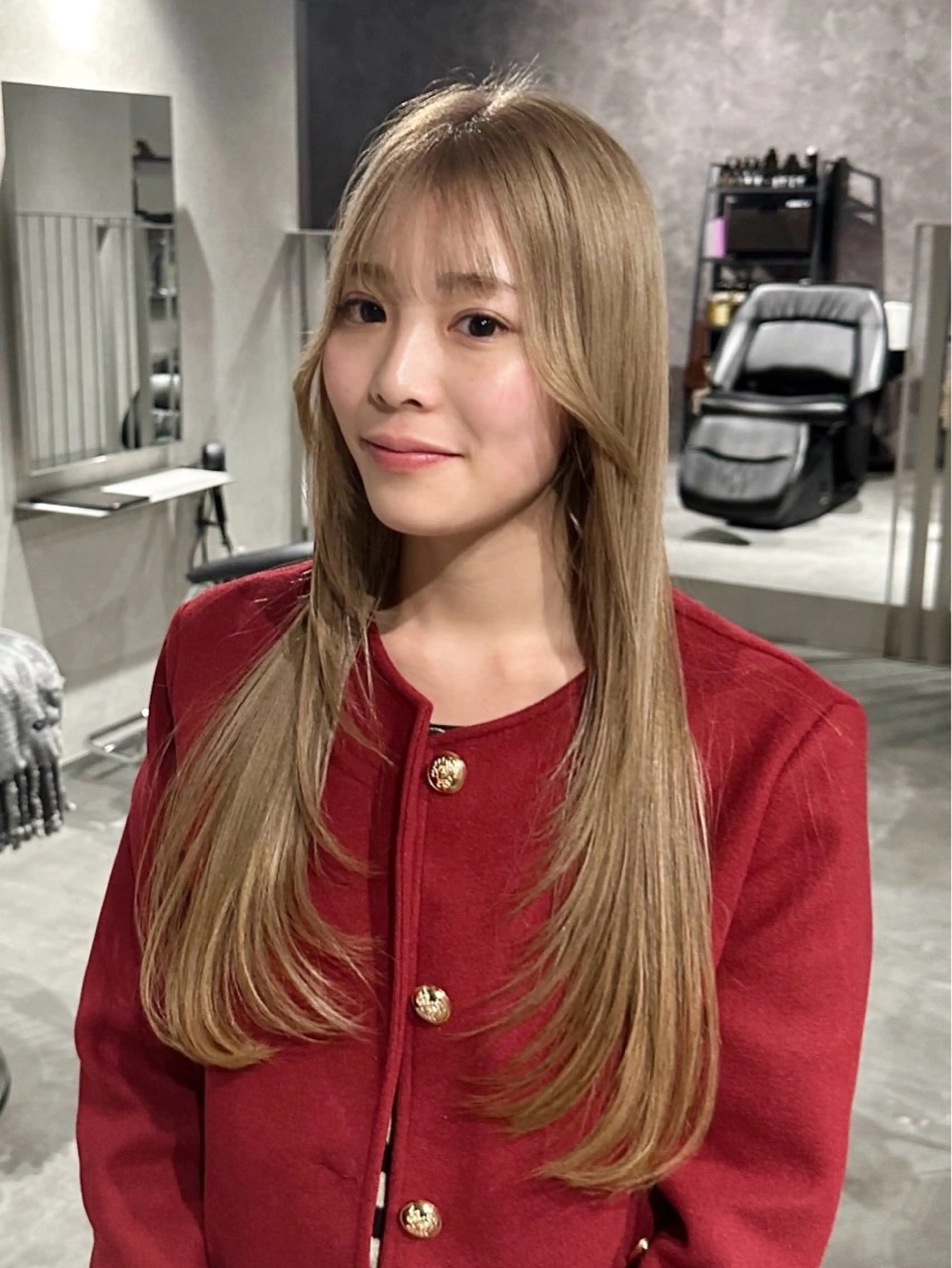 ロング 韓国風ヘア レイヤーカット おくれ毛 ofF ’elua所属・【ofF élua】 植田隆文のヘアスタイル