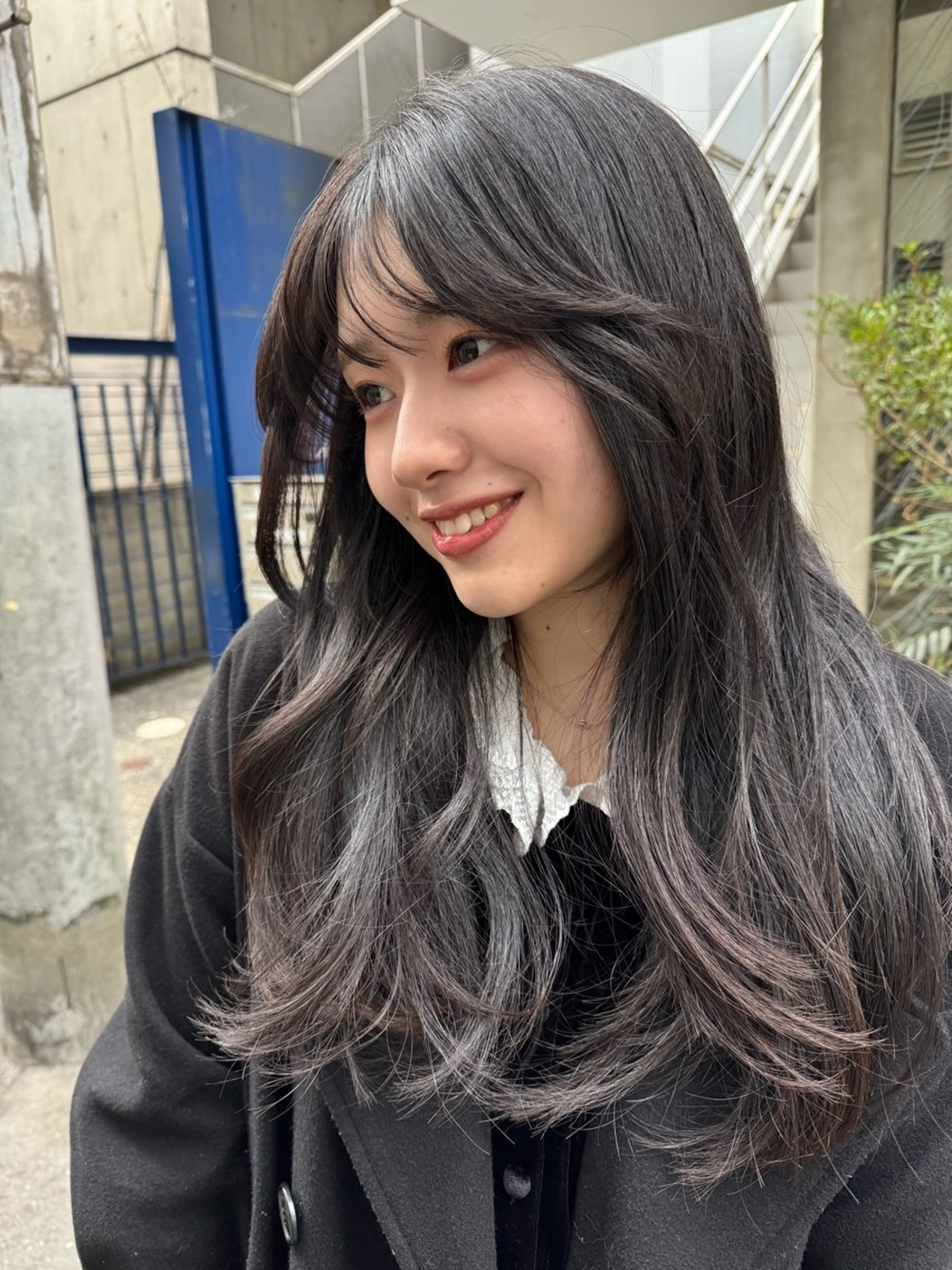 ロング カラー イゲタ カイトのヘアスタイル