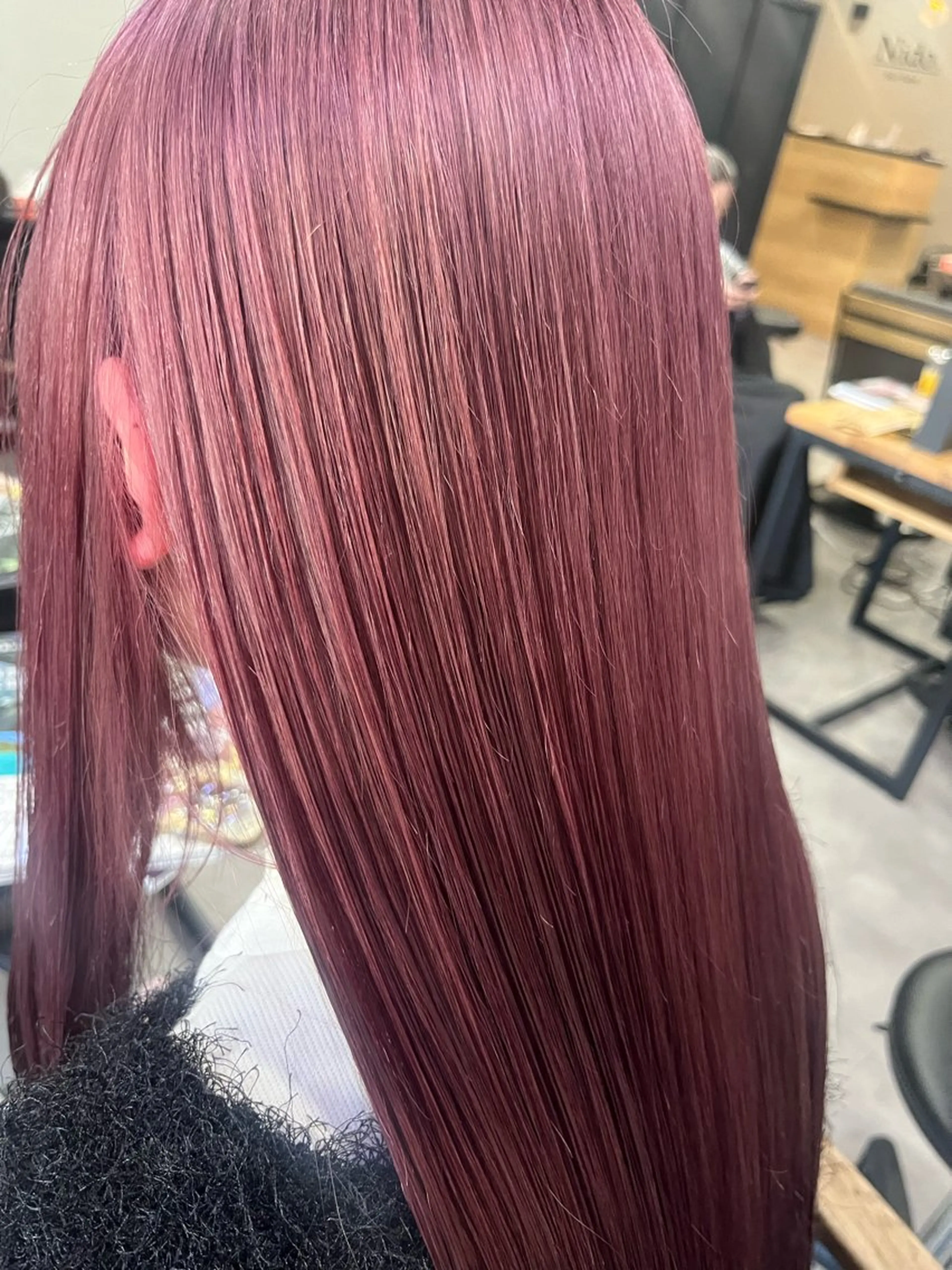 ロング カラー ピンクカラー ヘアカラー 【Ciyon.】 Momokoのヘアスタイル