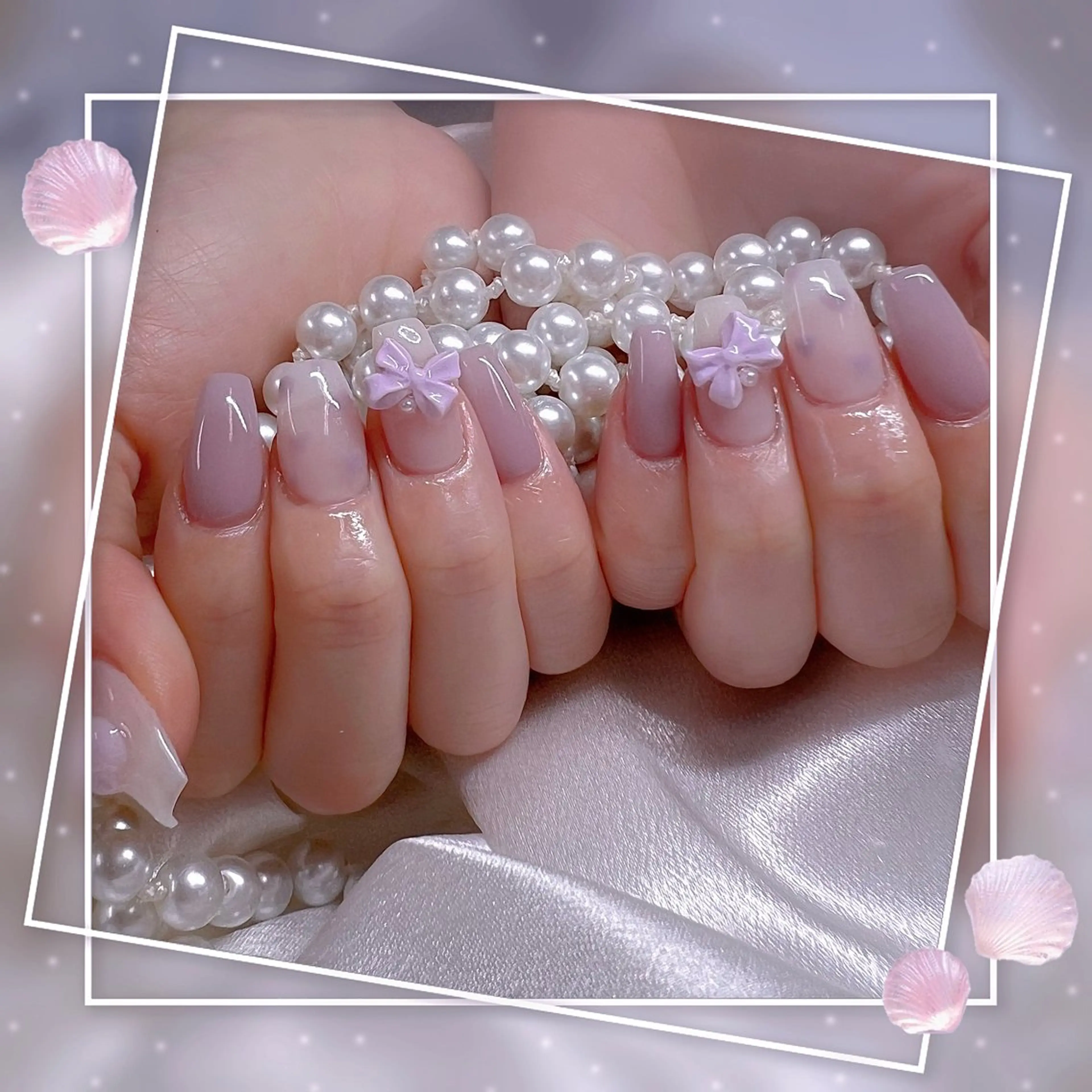 ネイル フレンチネイル グラデーション キラキラネイル 韓国ネイル マグネットネイル ハンドネイル Chill Nailsalonのネイルデザイン