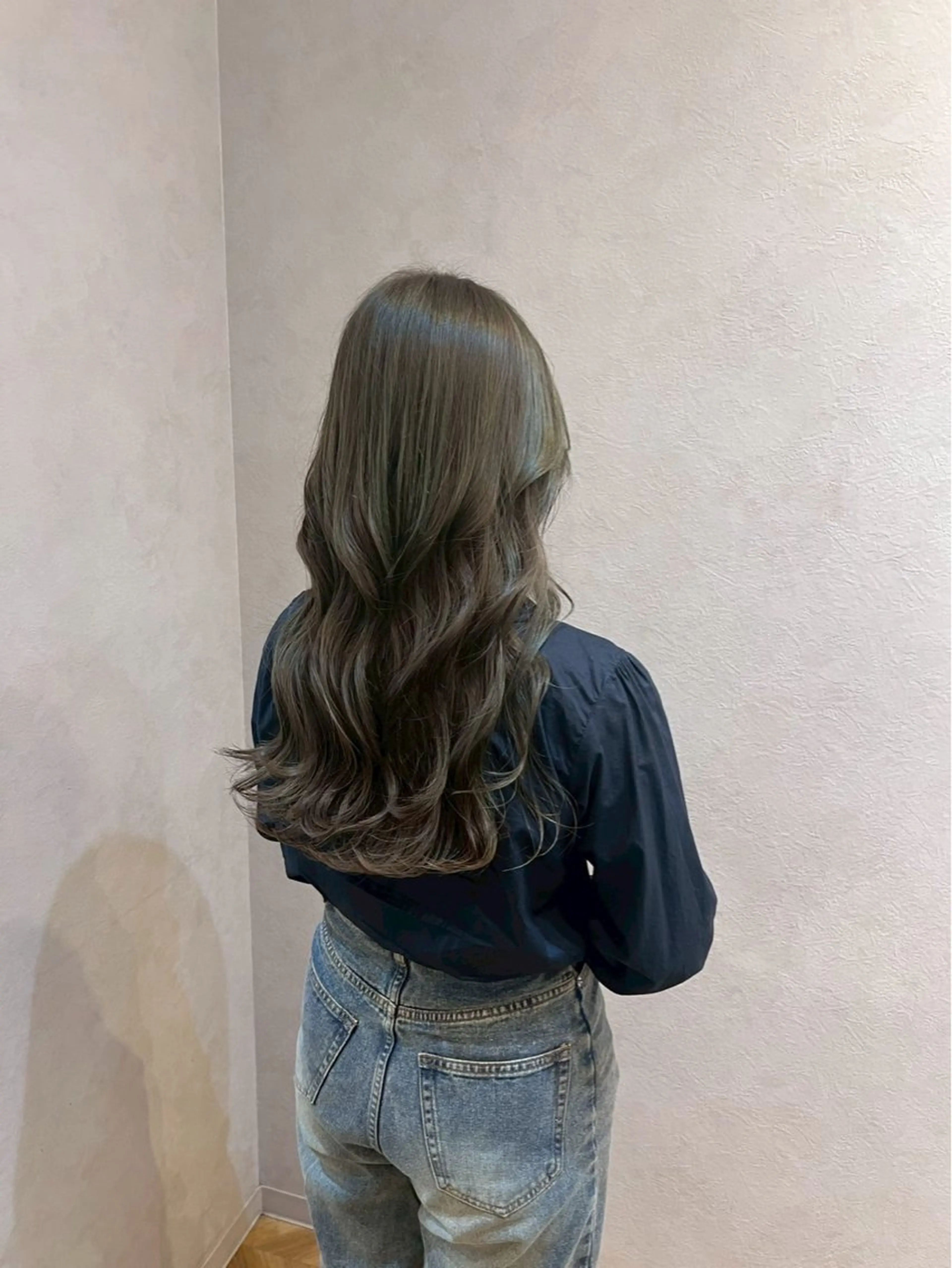 カラー 甲斐麻椰/ N°大分のヘアスタイル