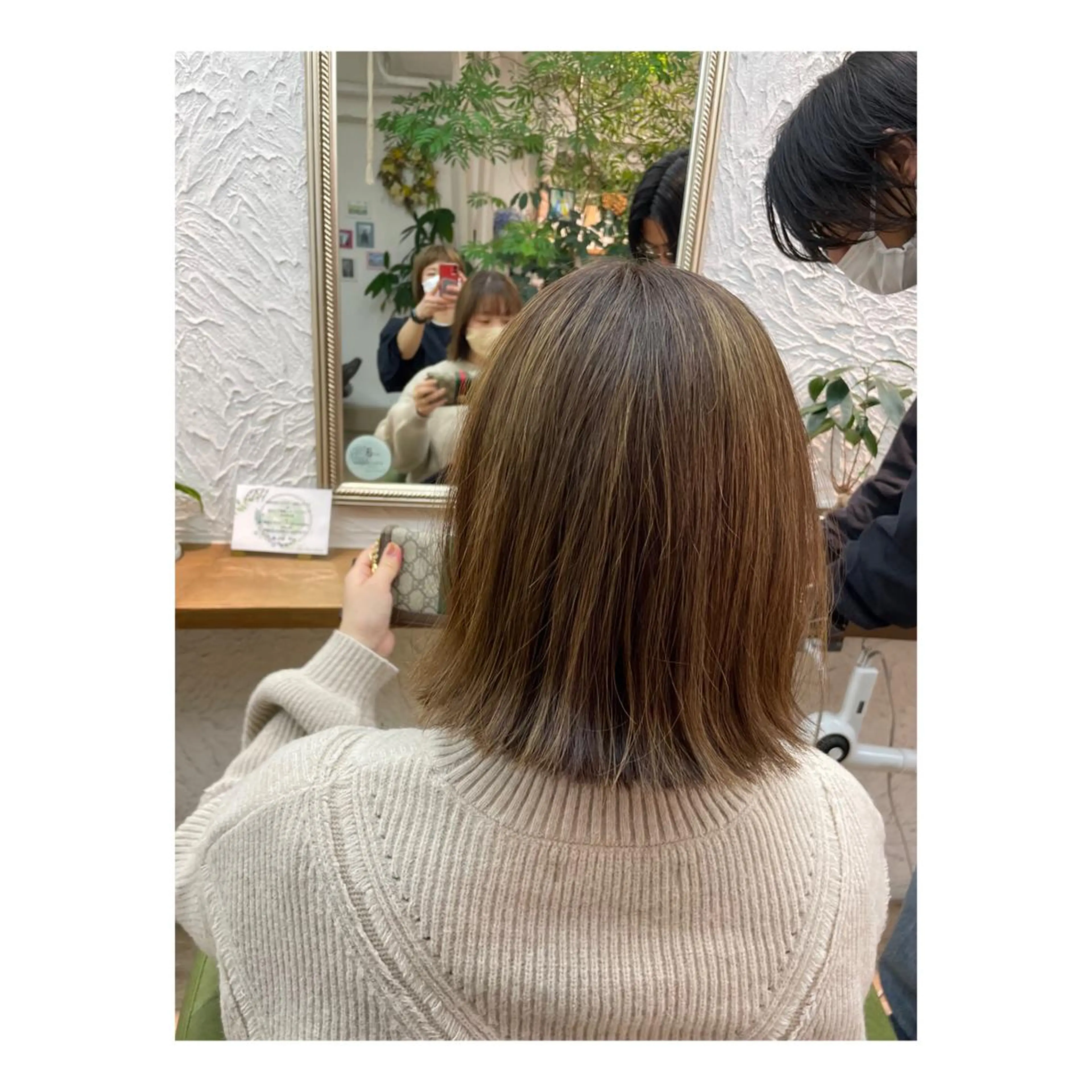 ミディアム カット ヘアカラー トリートメント HAYS HAIR&MAKEのヘアスタイル