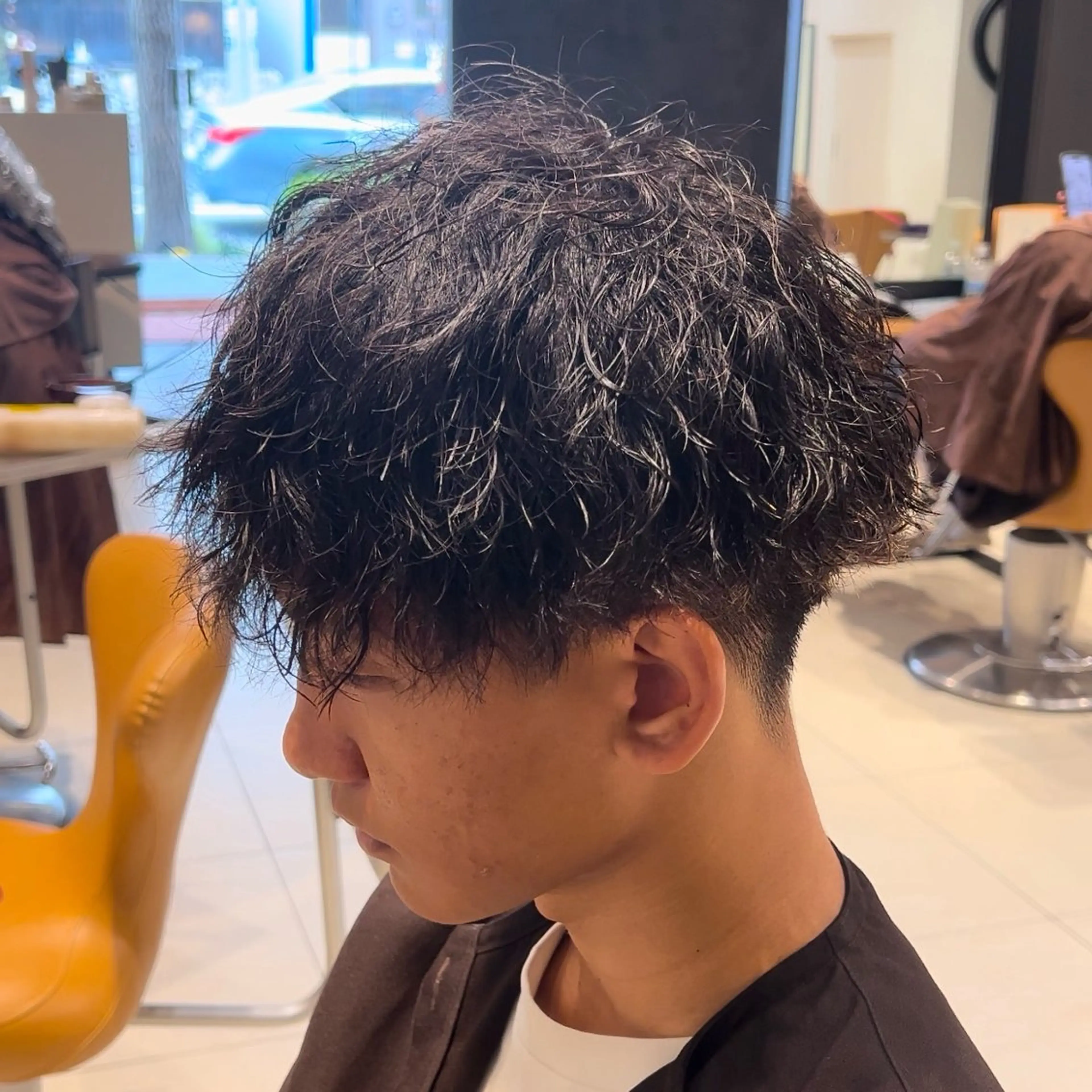 パーマ メンズ メンズパーマ ツイストスパイラルパーマ スパイラルパーマ カット パーマ メンズパーマは私一択 佐藤有紀のヘアスタイル