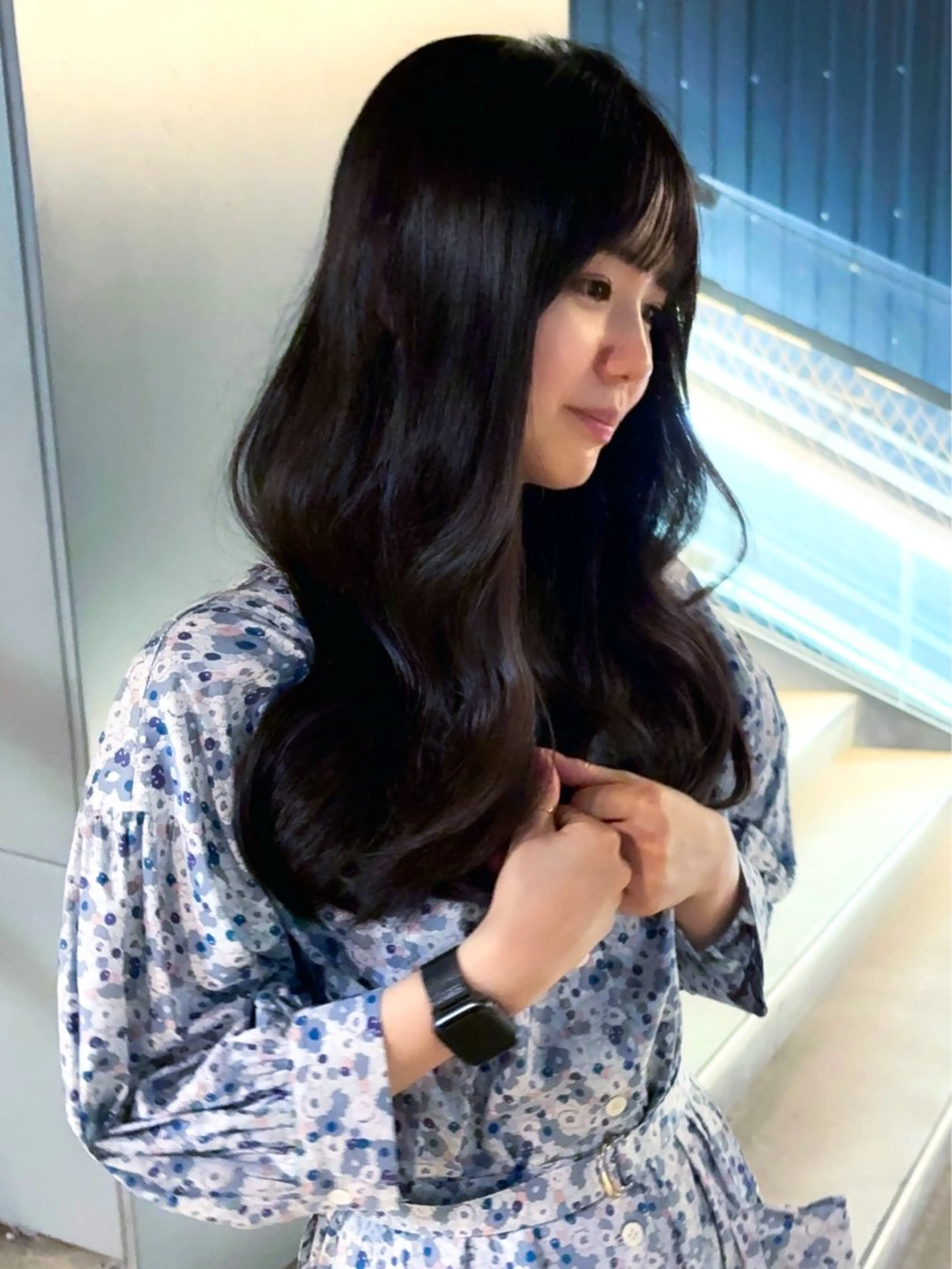 ロング 松本 美海のヘアスタイル