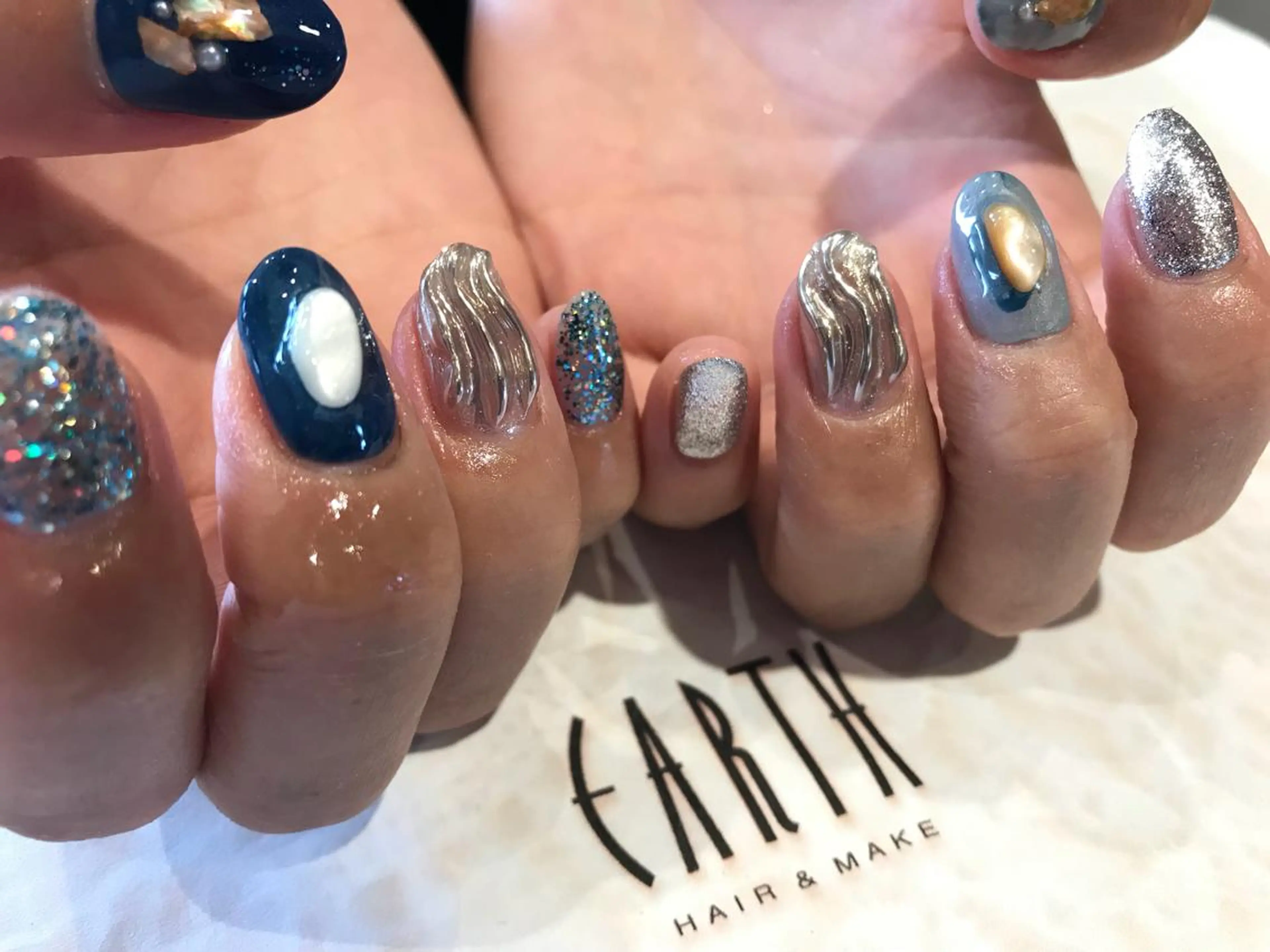 ネイル ミラーネイル ハンドネイル EARTH nanaのネイルデザイン