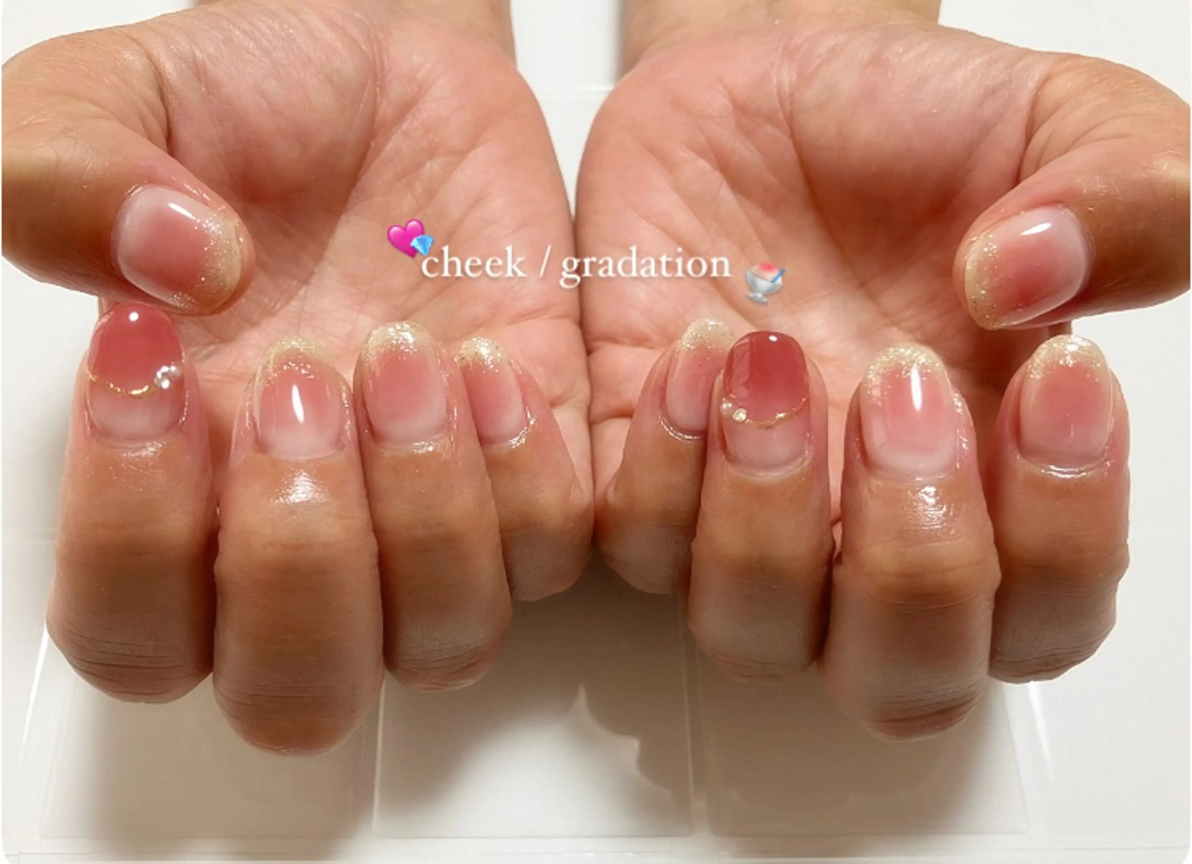 ネイル uryu yuriのネイルデザイン