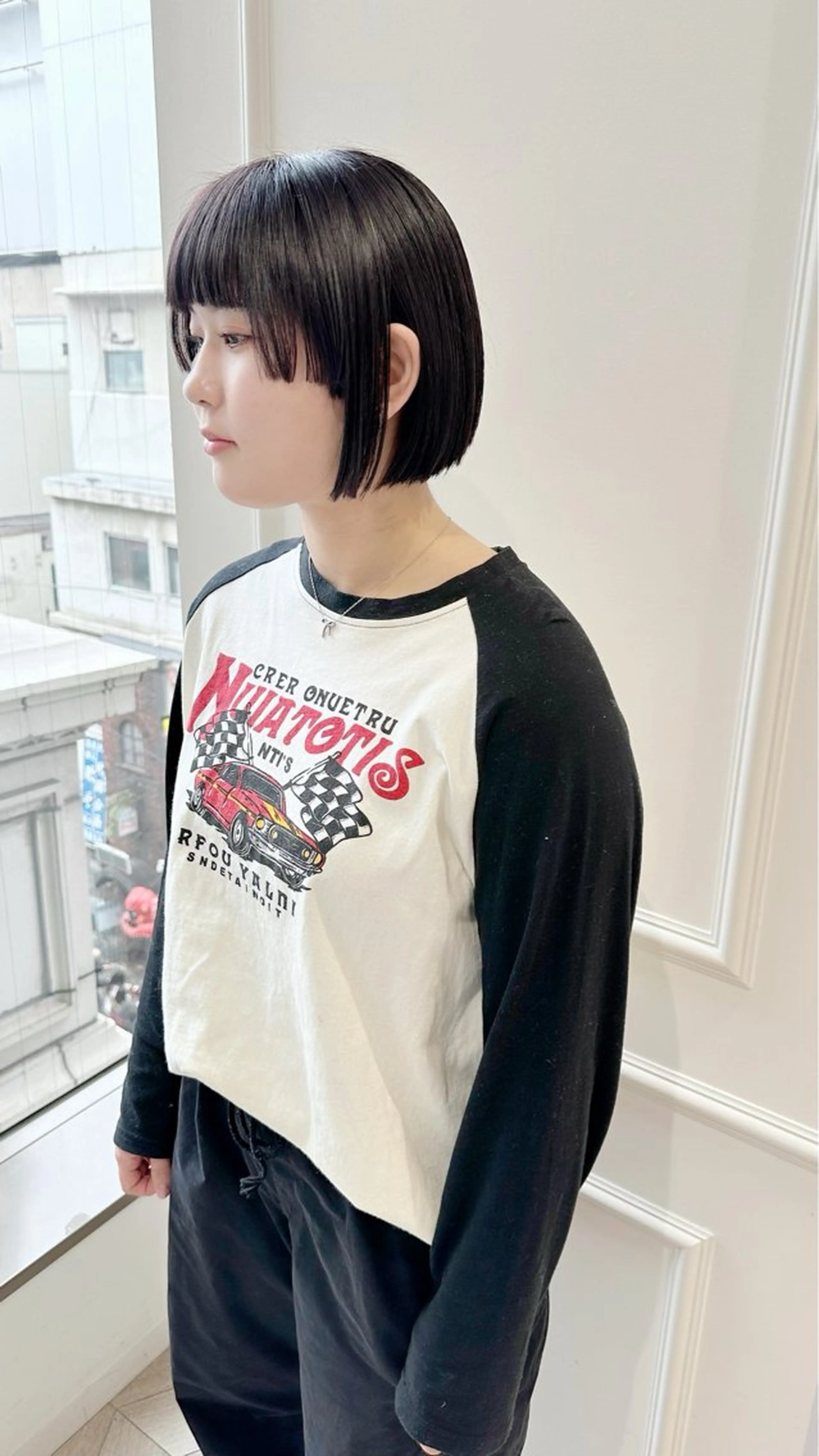 ショート カラー ラベンダーカラー カット ヘアカラー ベージュ/インナー カラー🤍Rieのヘアスタイル