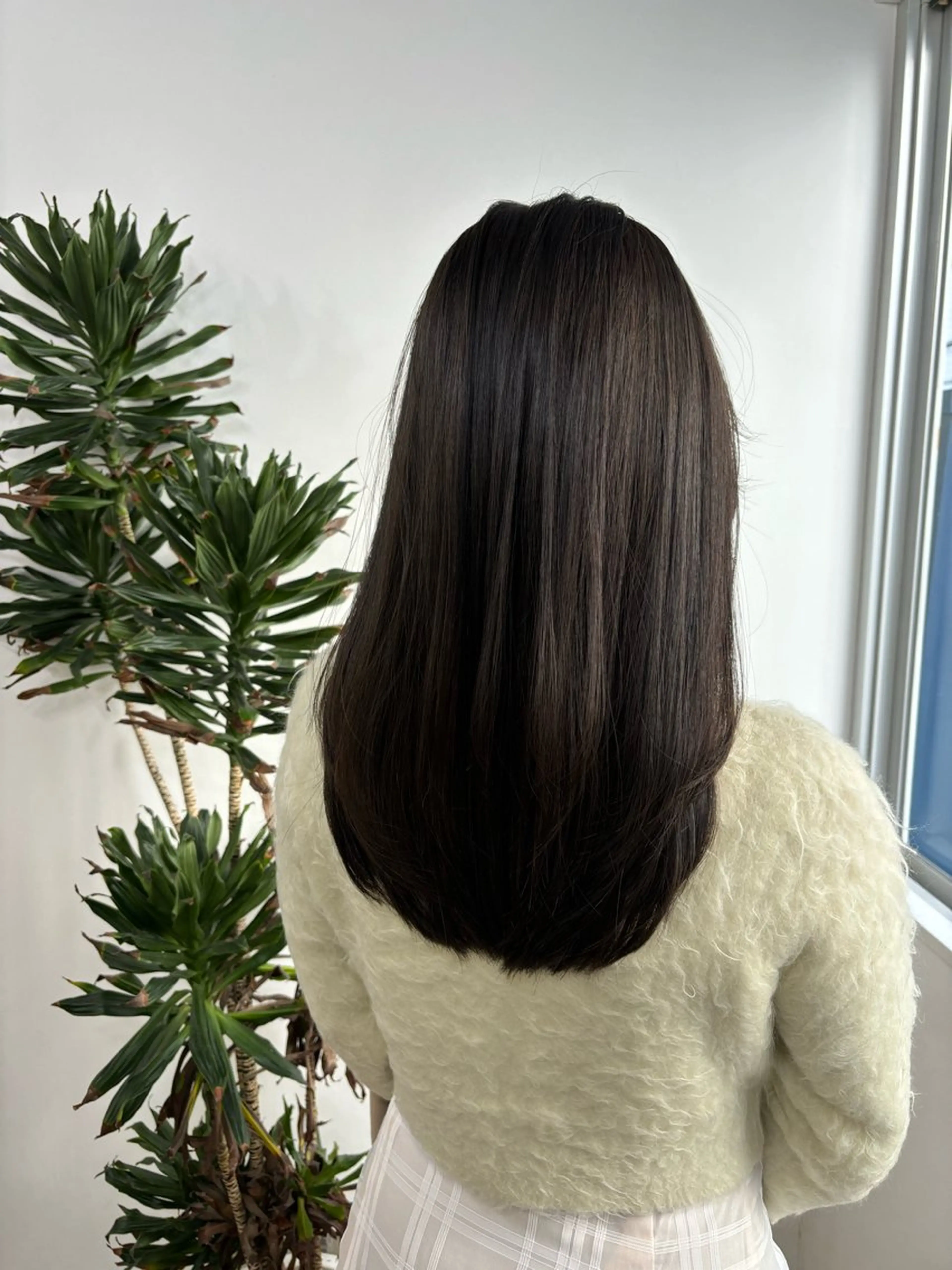 ミディアム カラー グレージュ オリーブグレージュ オリーブグレー ヘアカラー トリートメント HIROKO / 透明感暖色カラー🎀のヘアスタイル