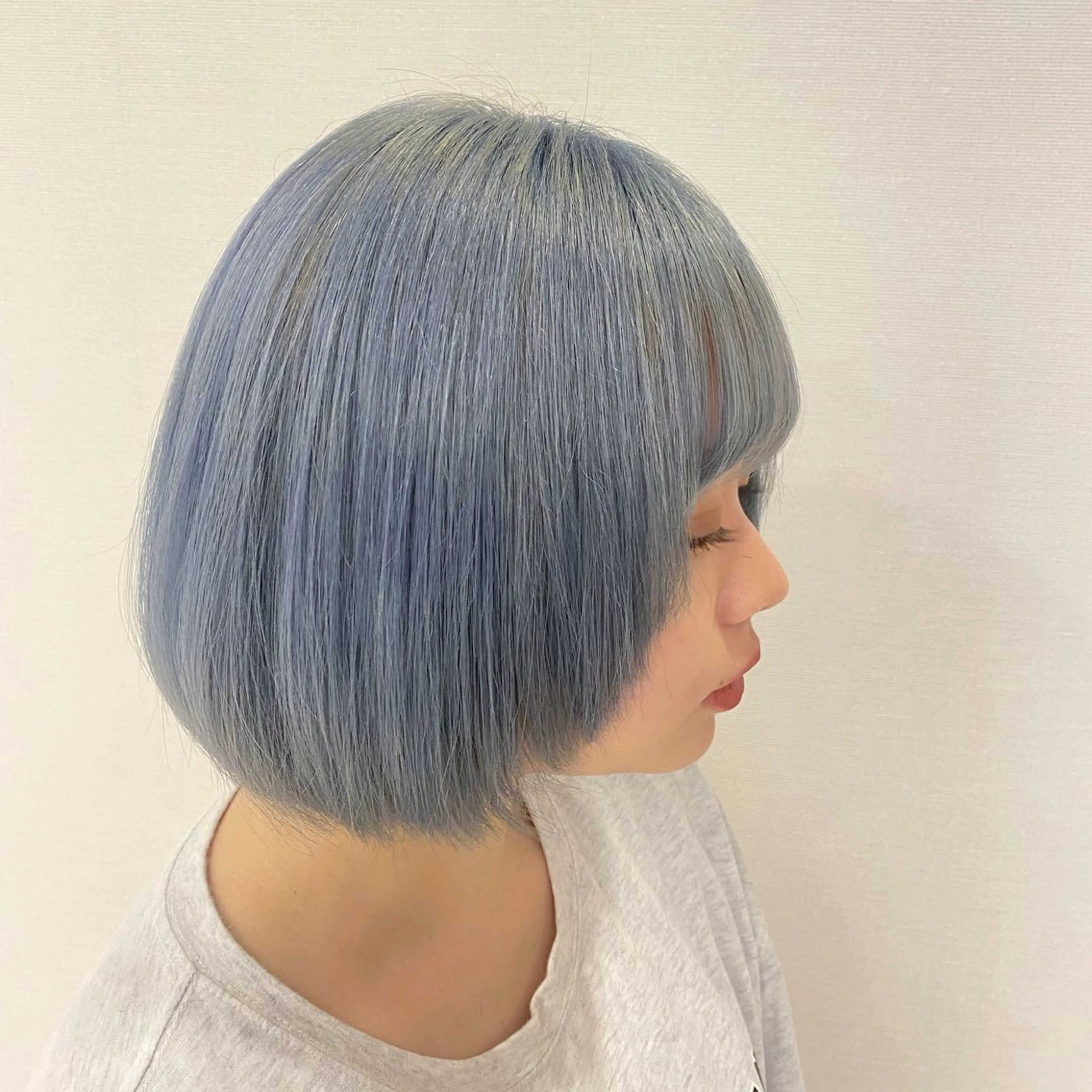 ショート カラー ヘアカラー トリートメント ベレーザ渋谷所属・🦋ハイトーン・髪質 改善🦋成嶋 朋希のヘアスタイル