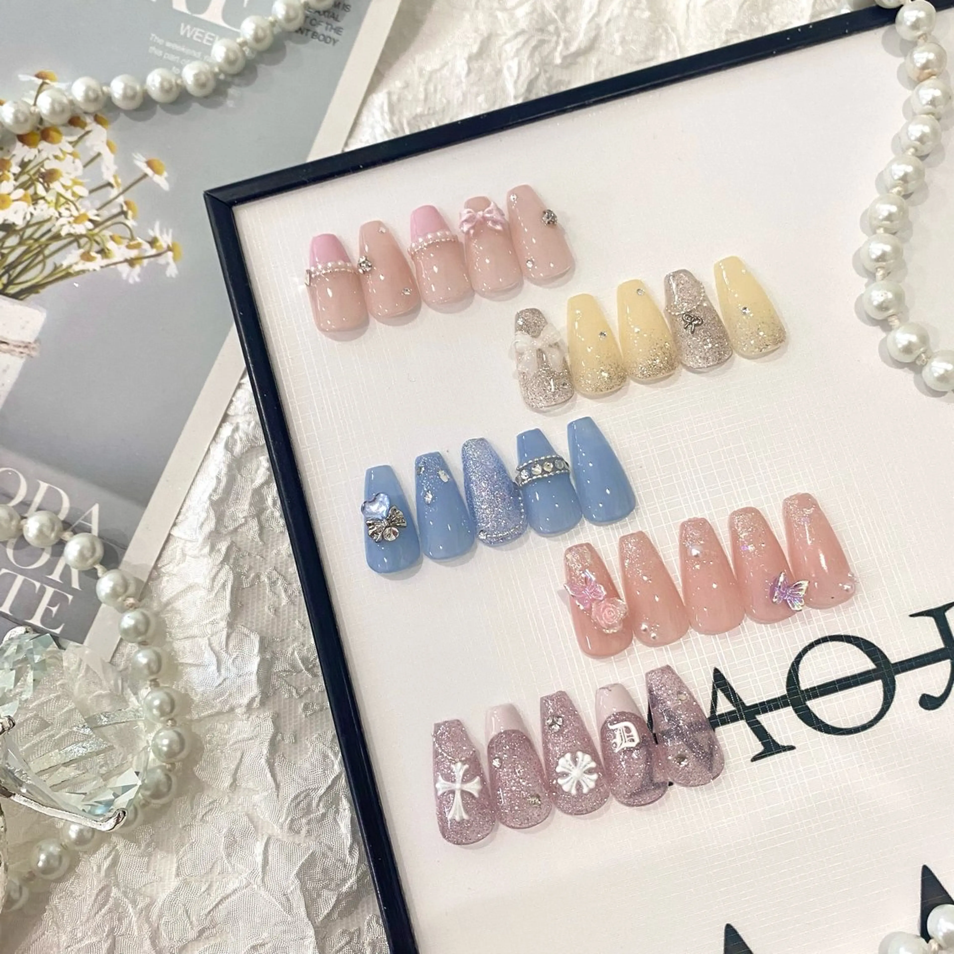 ネイル ハンドネイル M2 BEAUTY Rionのネイルデザイン