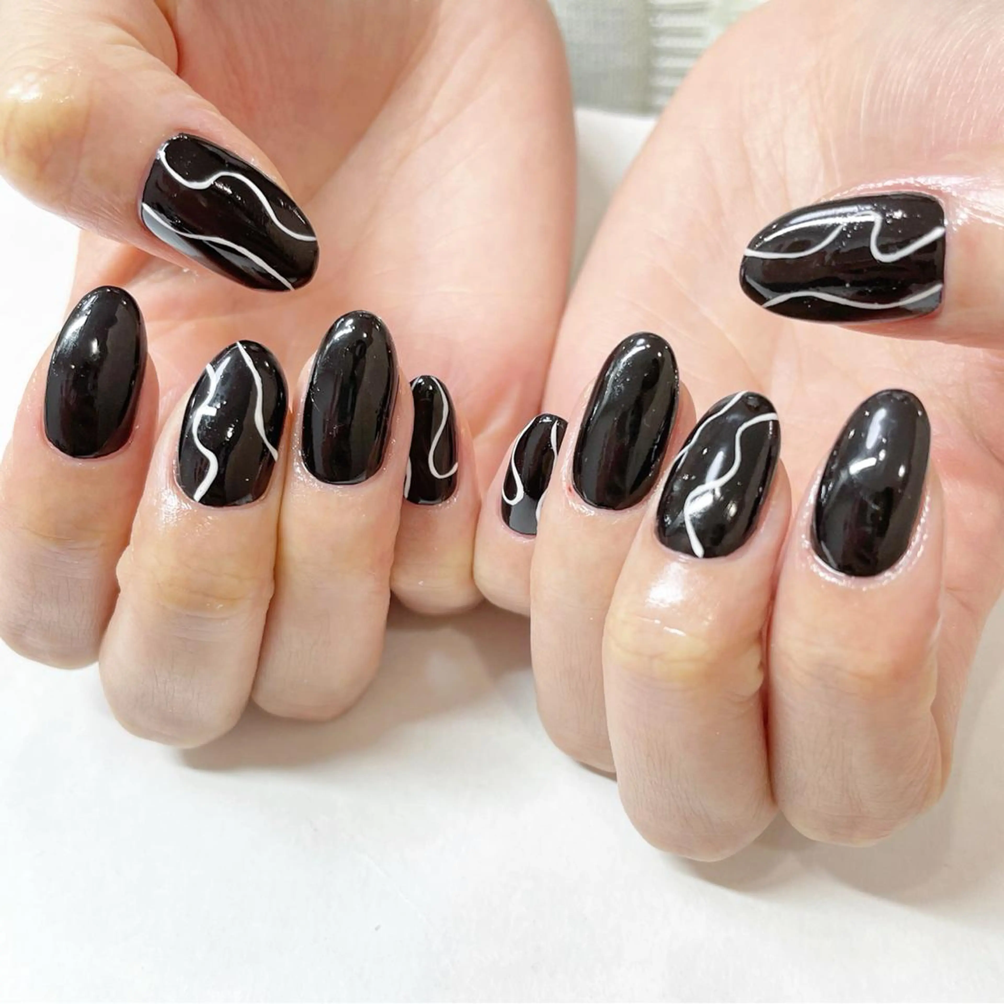 ネイル ニュアンスネイル ハンドネイル フットネイル Minami 🍓のネイルデザイン