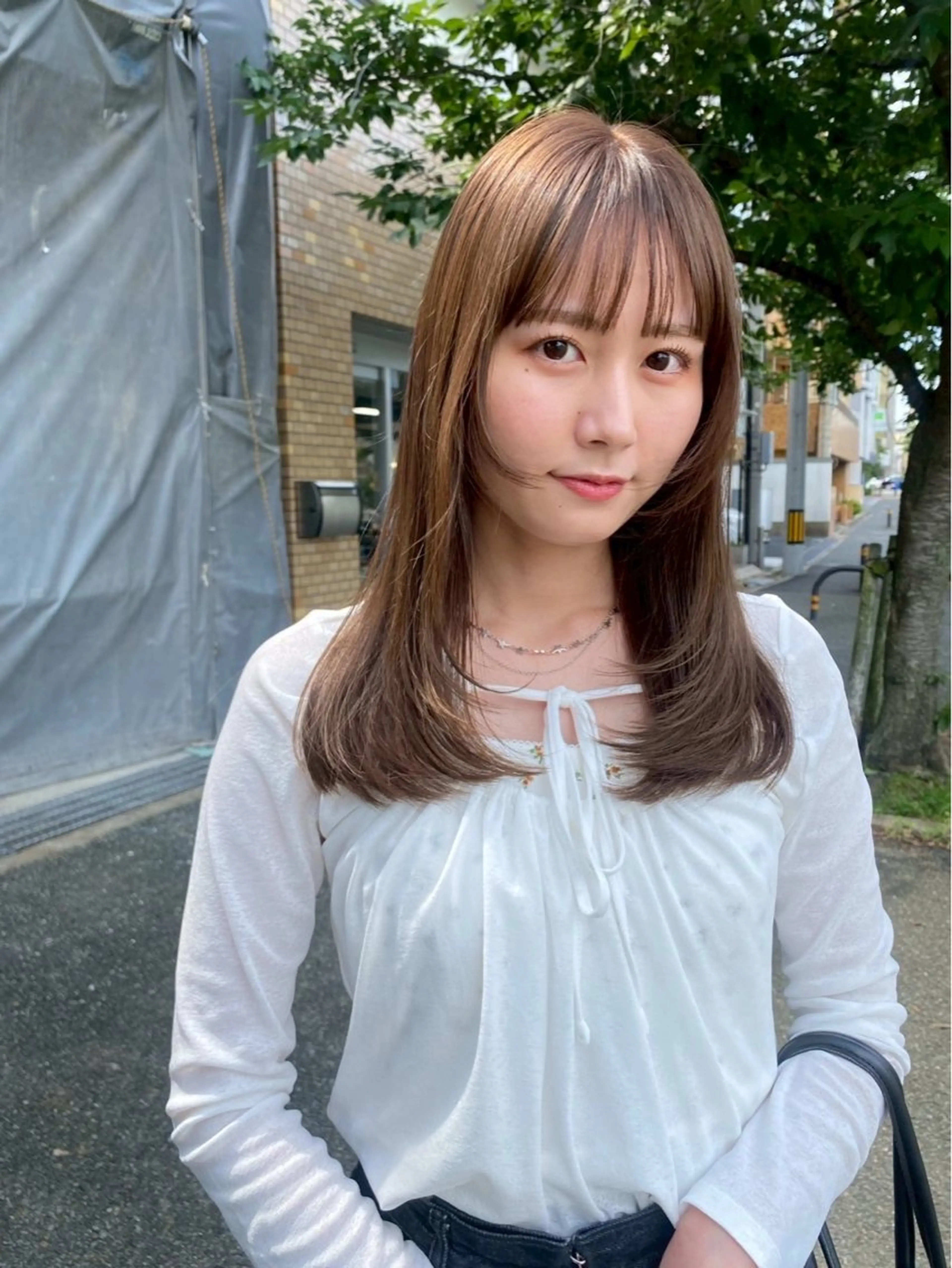 セミロング カラー レイヤーカット カット ヘアカラー トリートメント qpula クプラのヘアスタイル