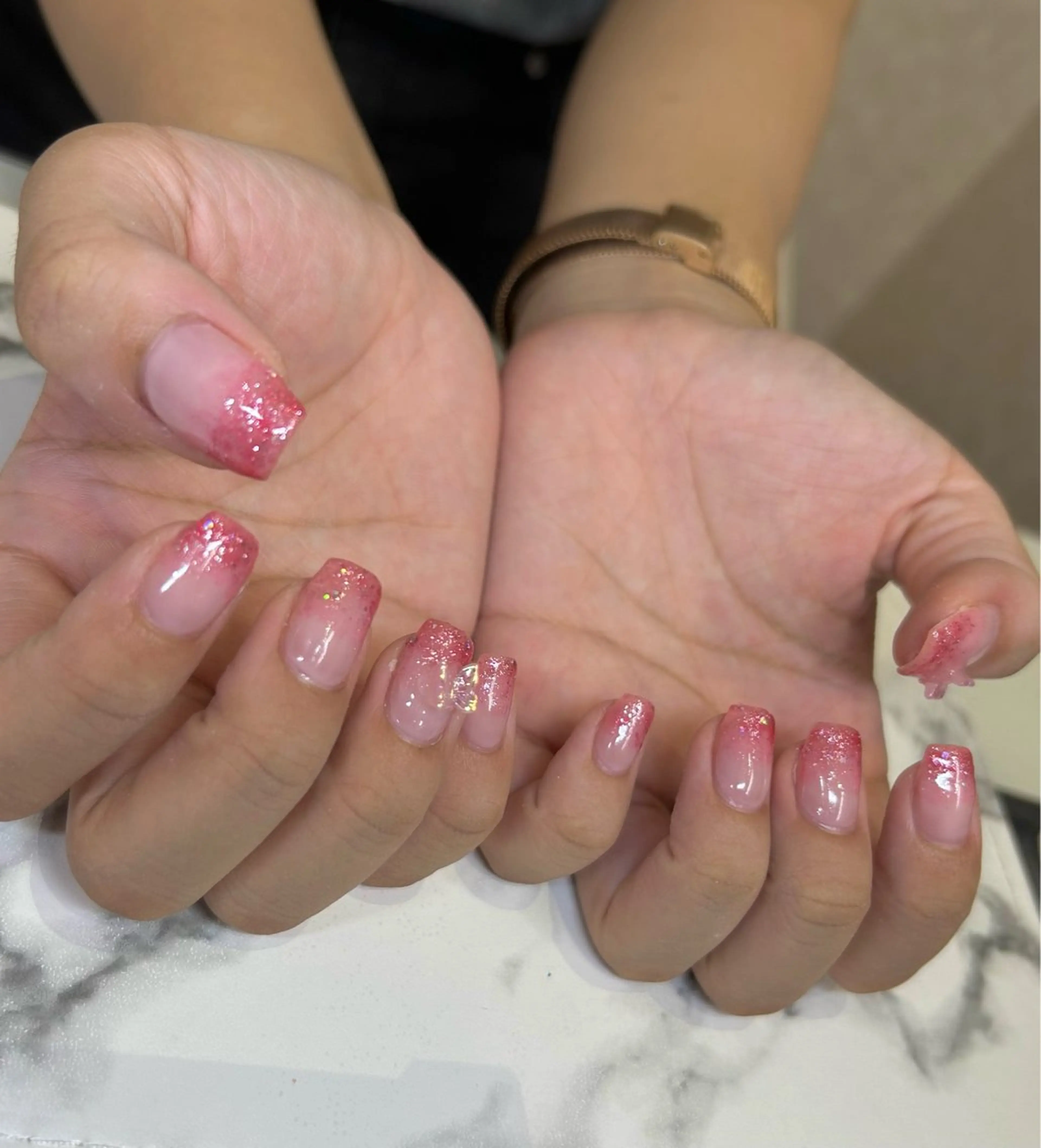 ネイル ラメ(グリッター) ラメグラデーション onnail mikoのネイルデザイン