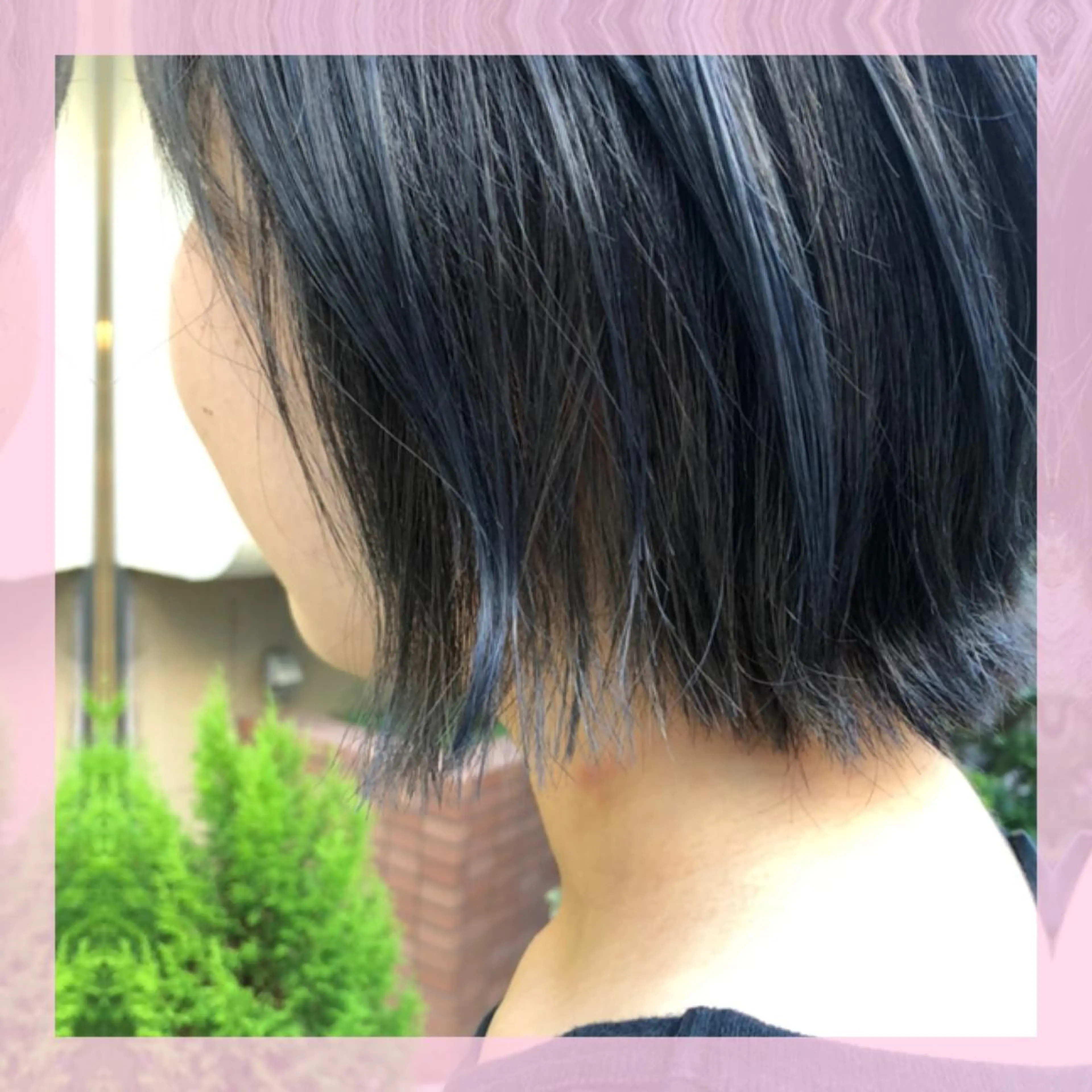 ショート カラー 黒髪 ブルーカラー ブルーブラック カット ヘアカラー トリートメント plum.所属・🍒前川 🍒のヘアスタイル