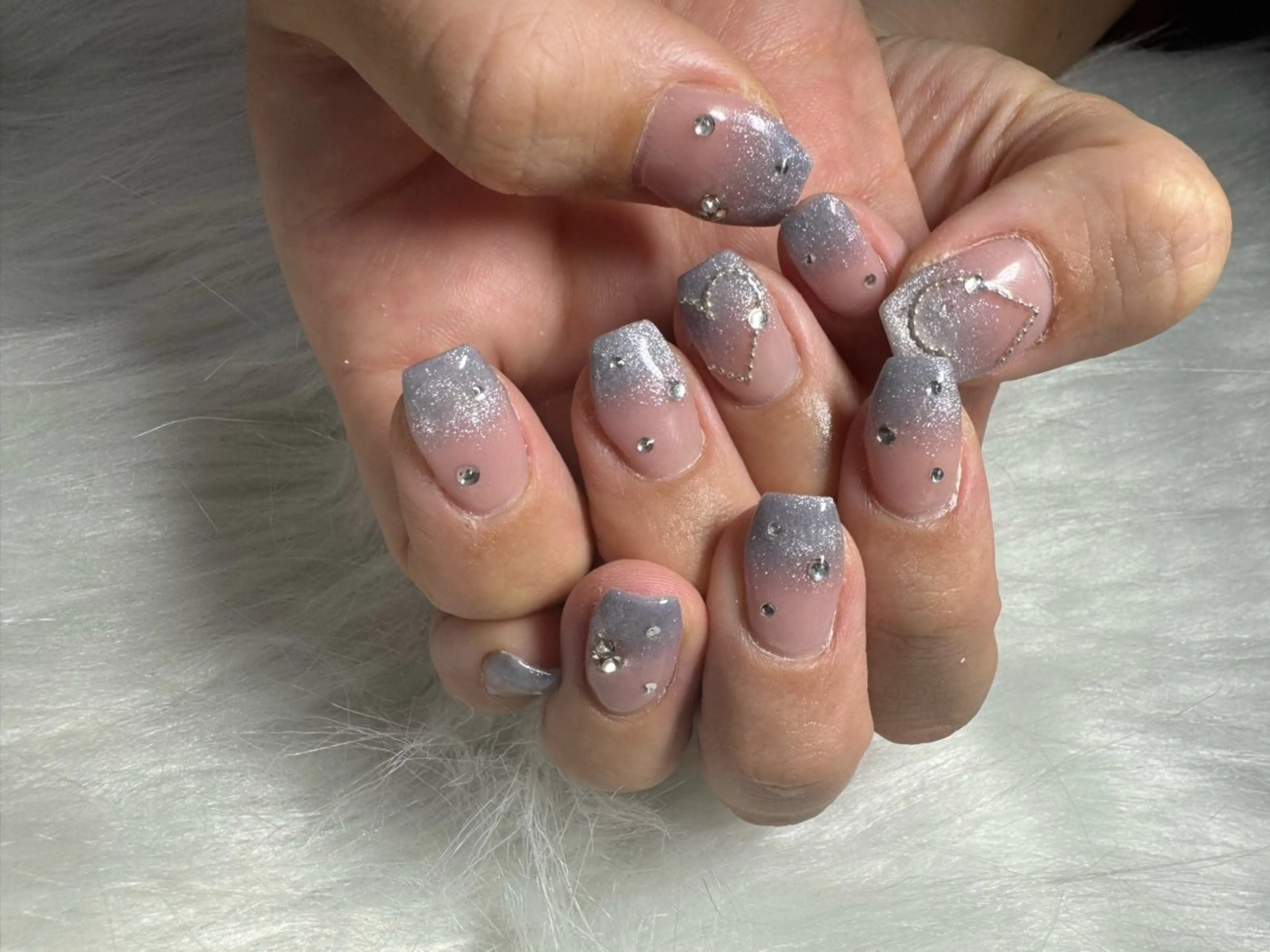 ネイル LAVISH nail salonのネイルデザイン