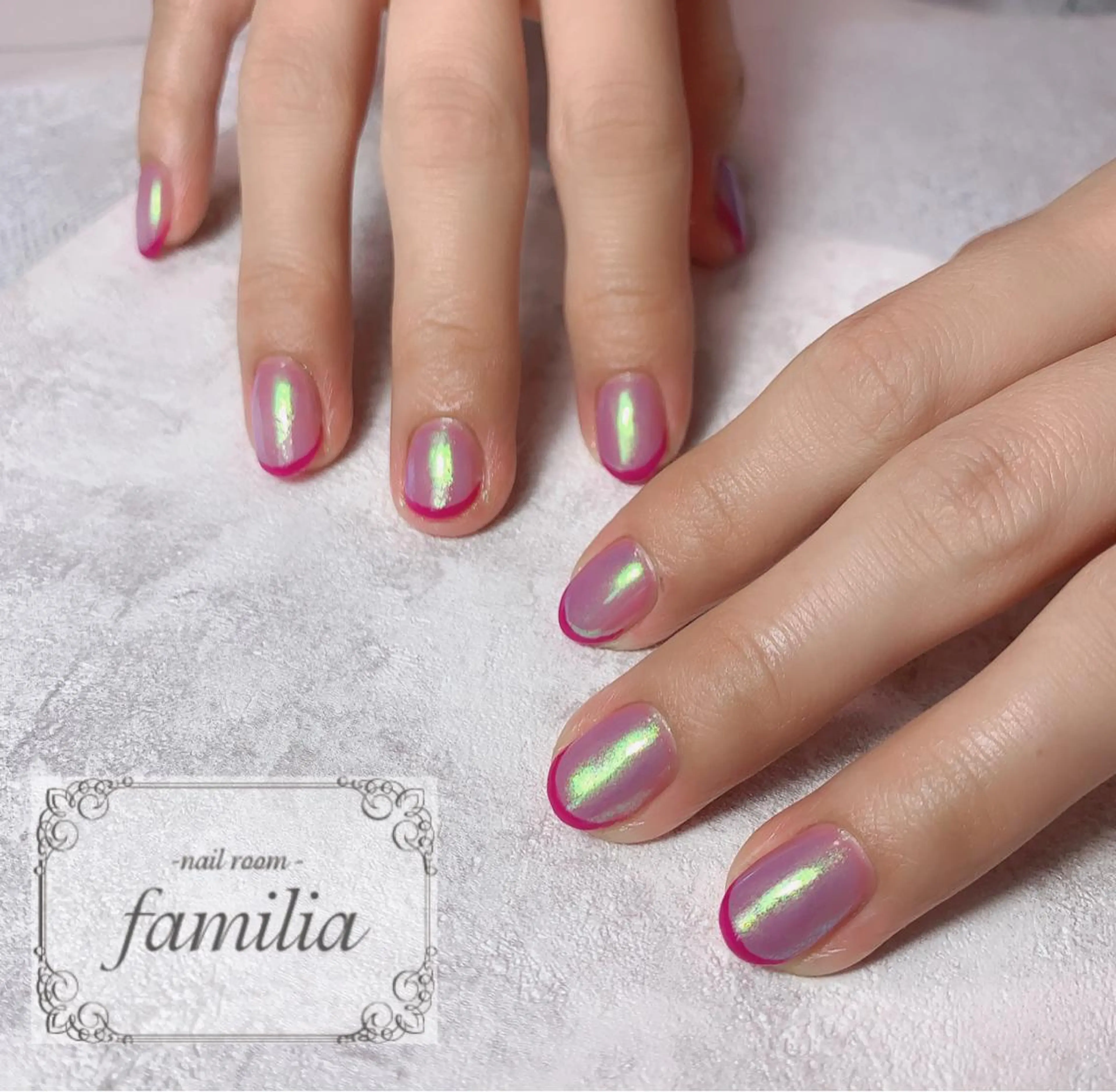 ネイル ハンドネイル -nailroom- familiaのネイルデザイン