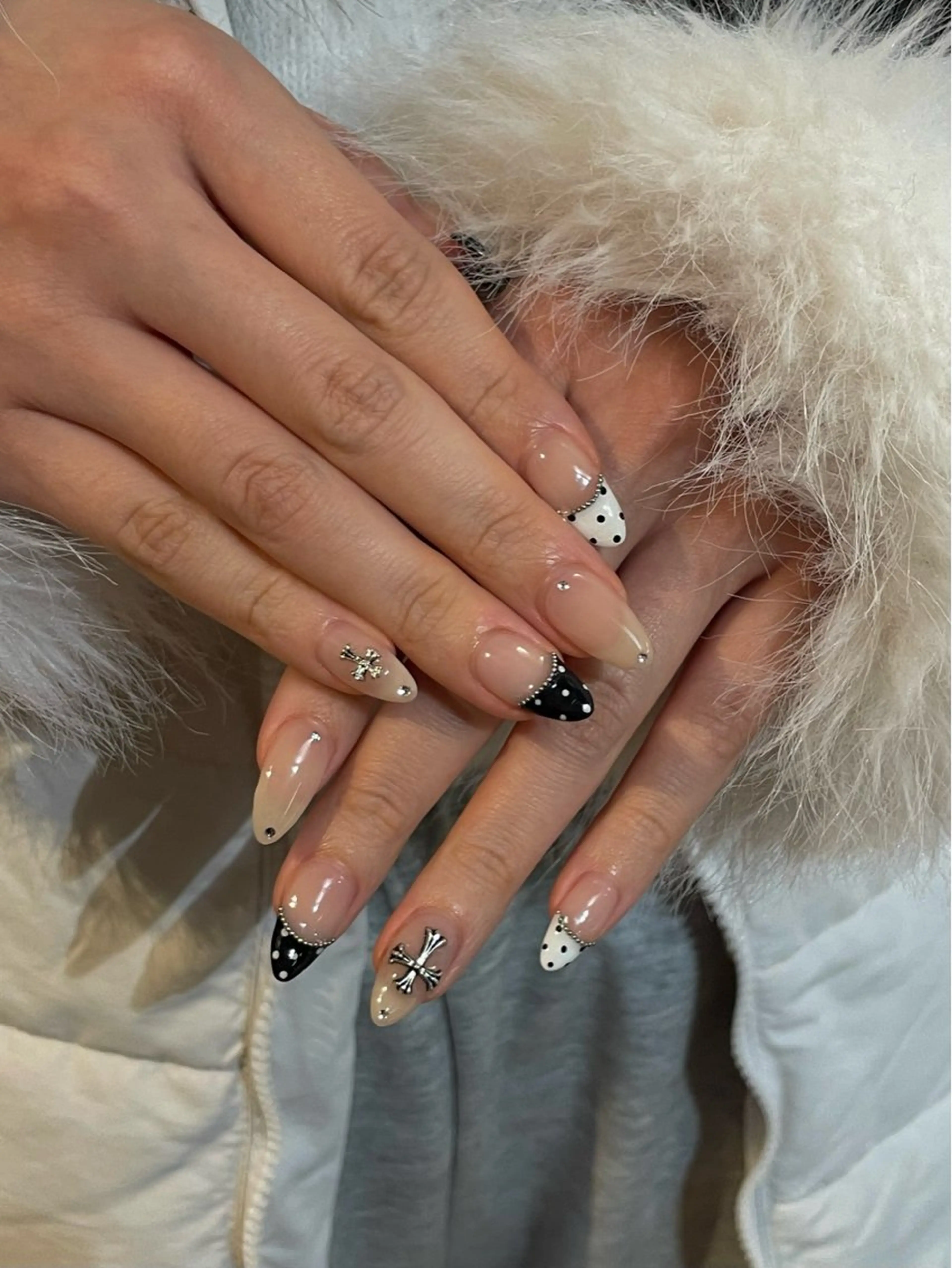 ネイル ハンドネイル nagisa ✩︎⡱のネイルデザイン