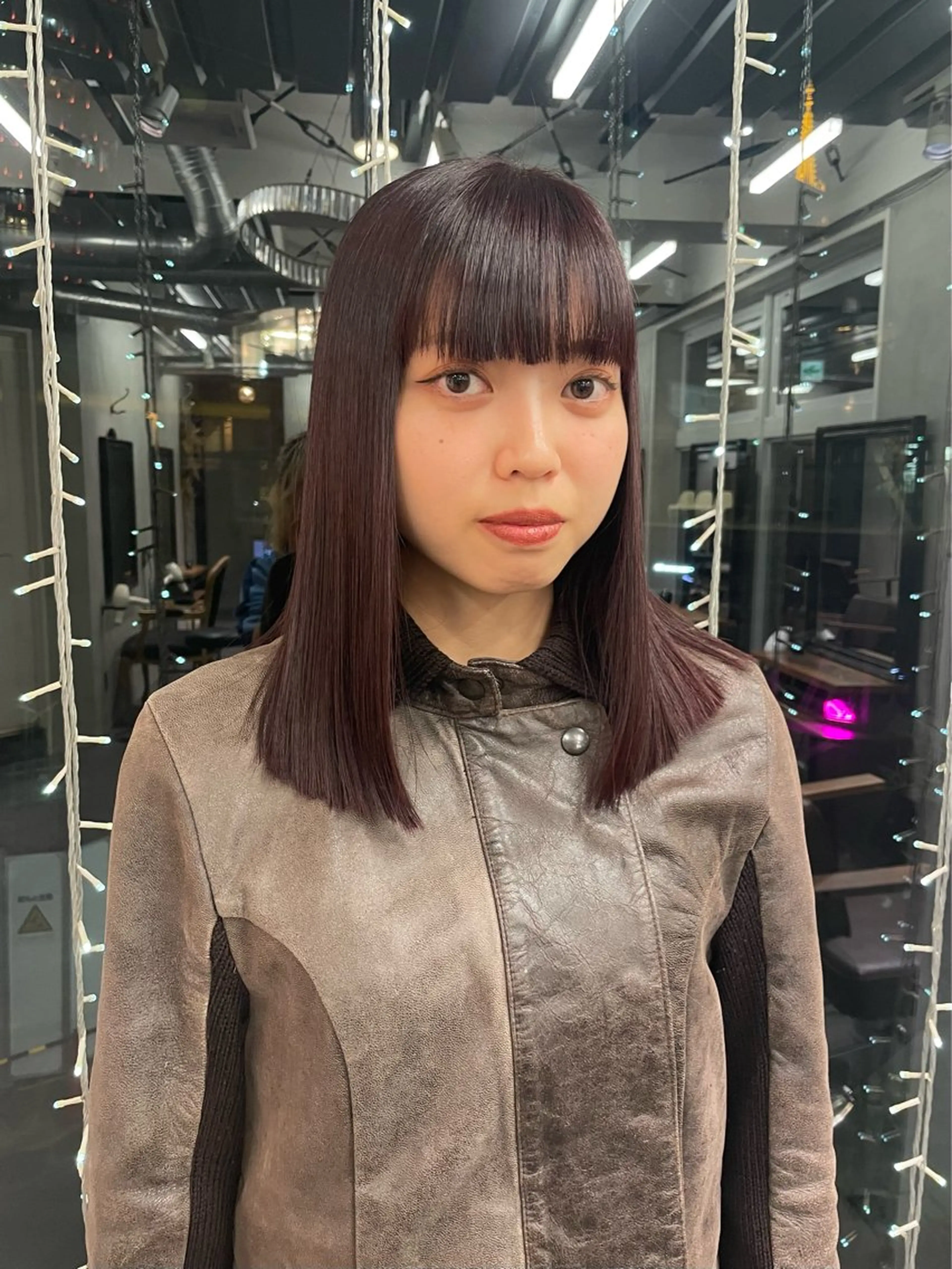 セミロング カラー ボルドーカラー ヘアカラー 長野 温佳のヘアスタイル