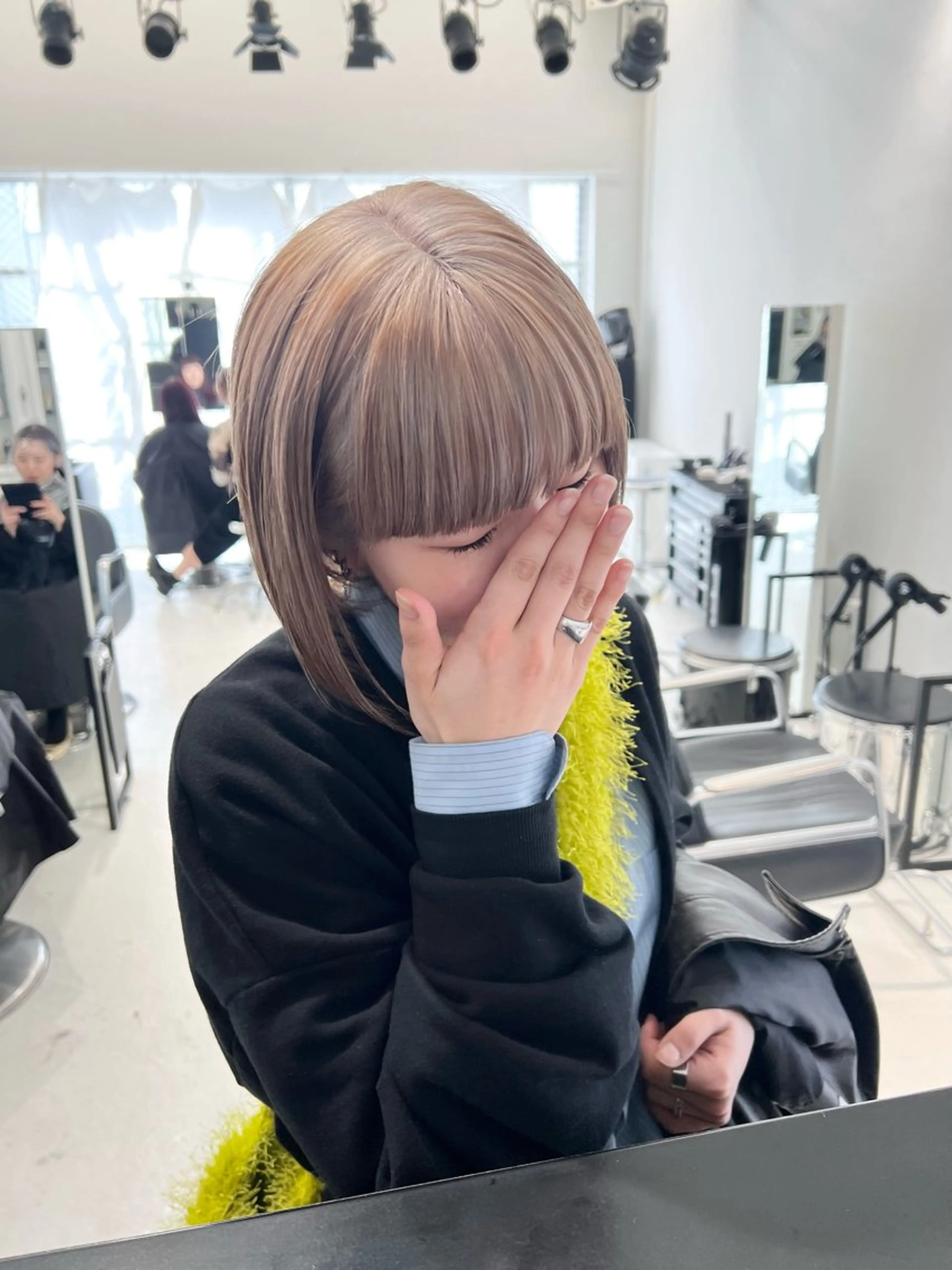 ショート カラー カット ヘアカラー トリートメント HARU//原宿🤍 リピート率NO.1のヘアスタイル