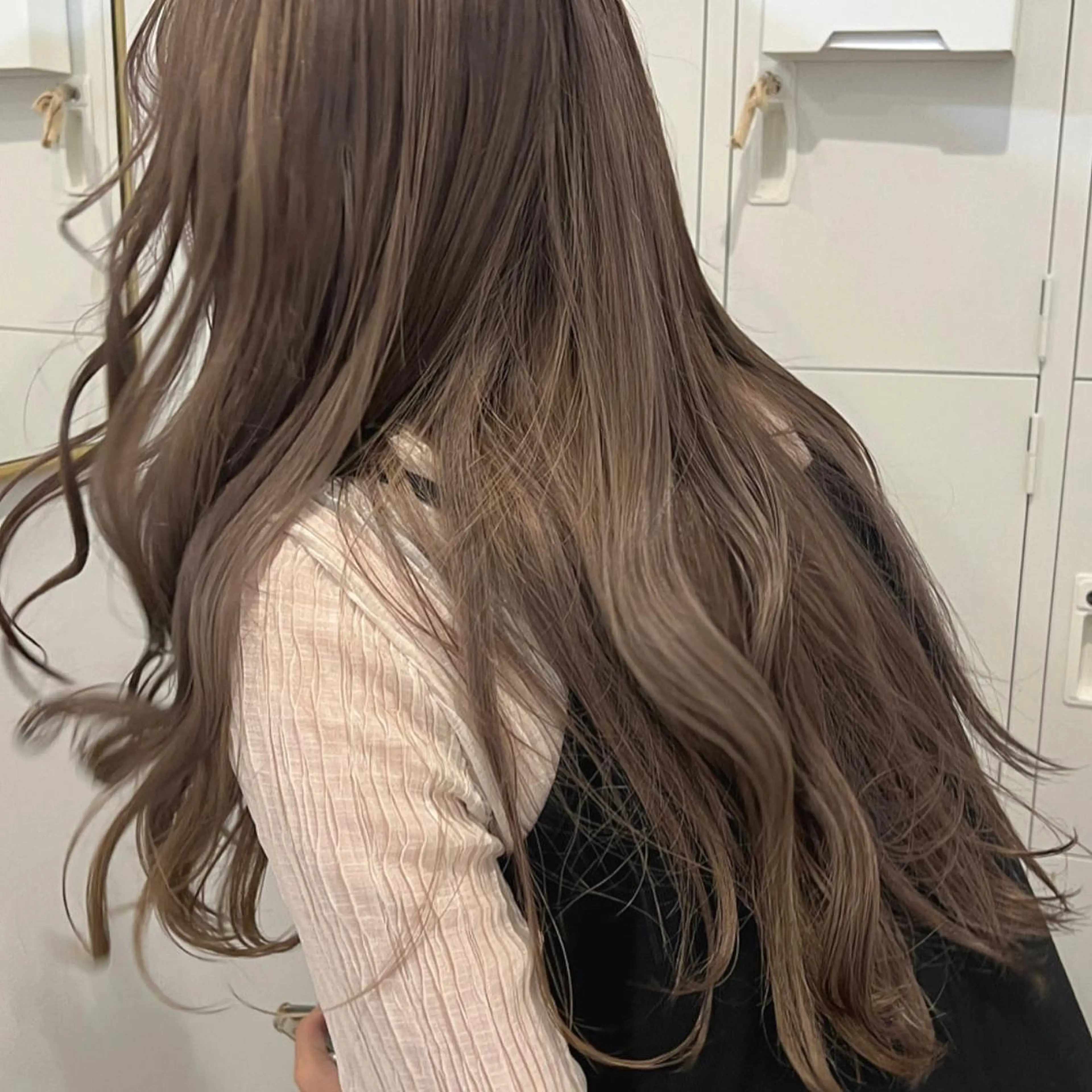 ロング カラー ショート・ボブパーマ 指名No.1かけるのヘアスタイル