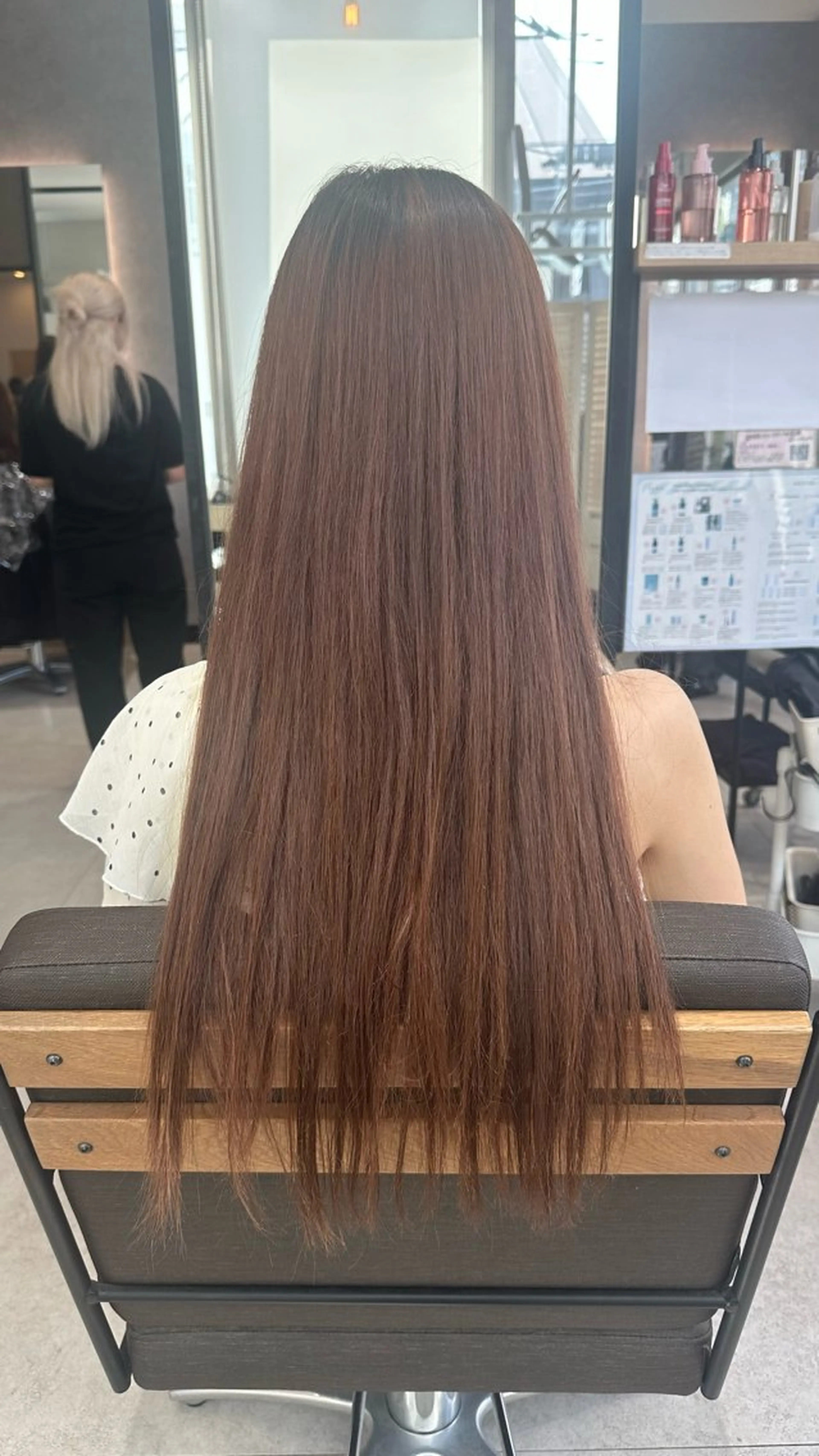 カラー 松本 羅華のヘアスタイル