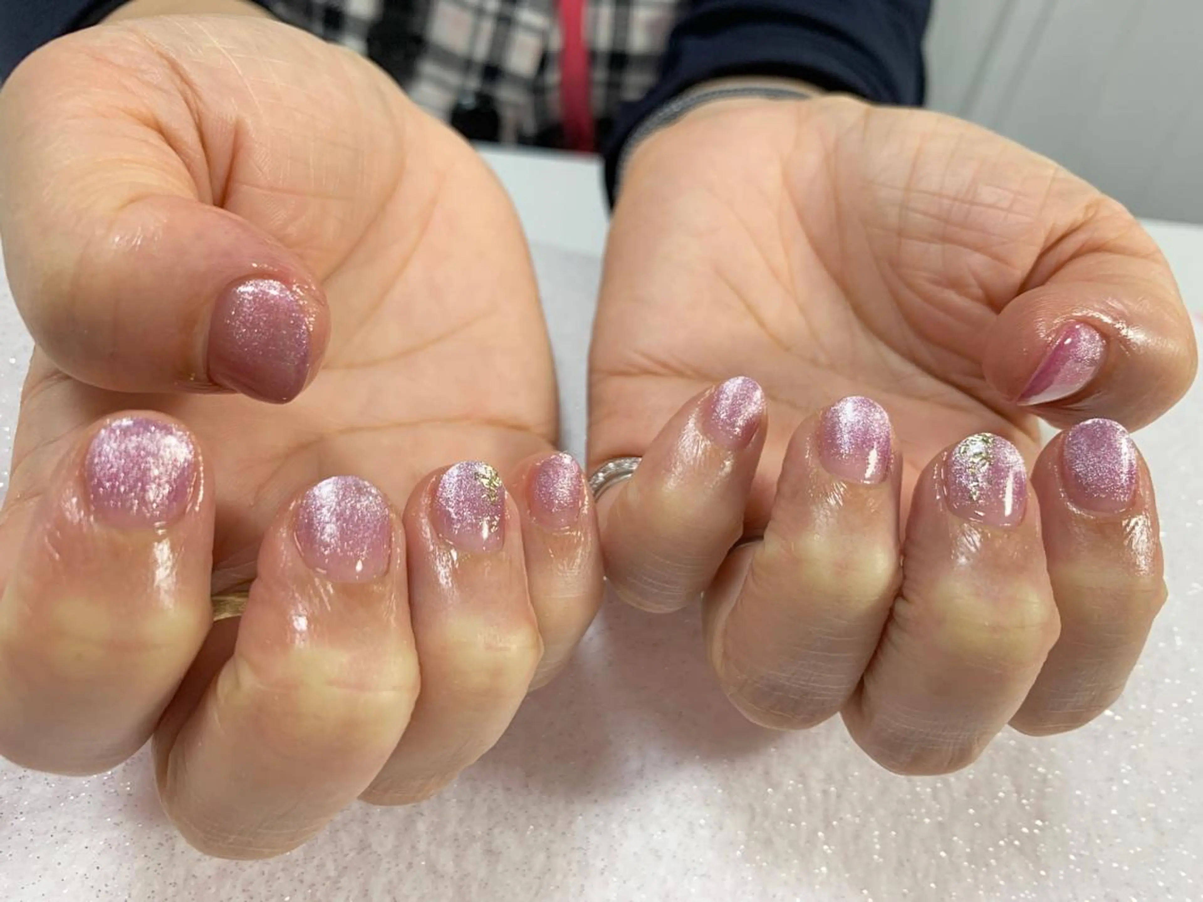 ネイル 手塚 里奈のネイルデザイン