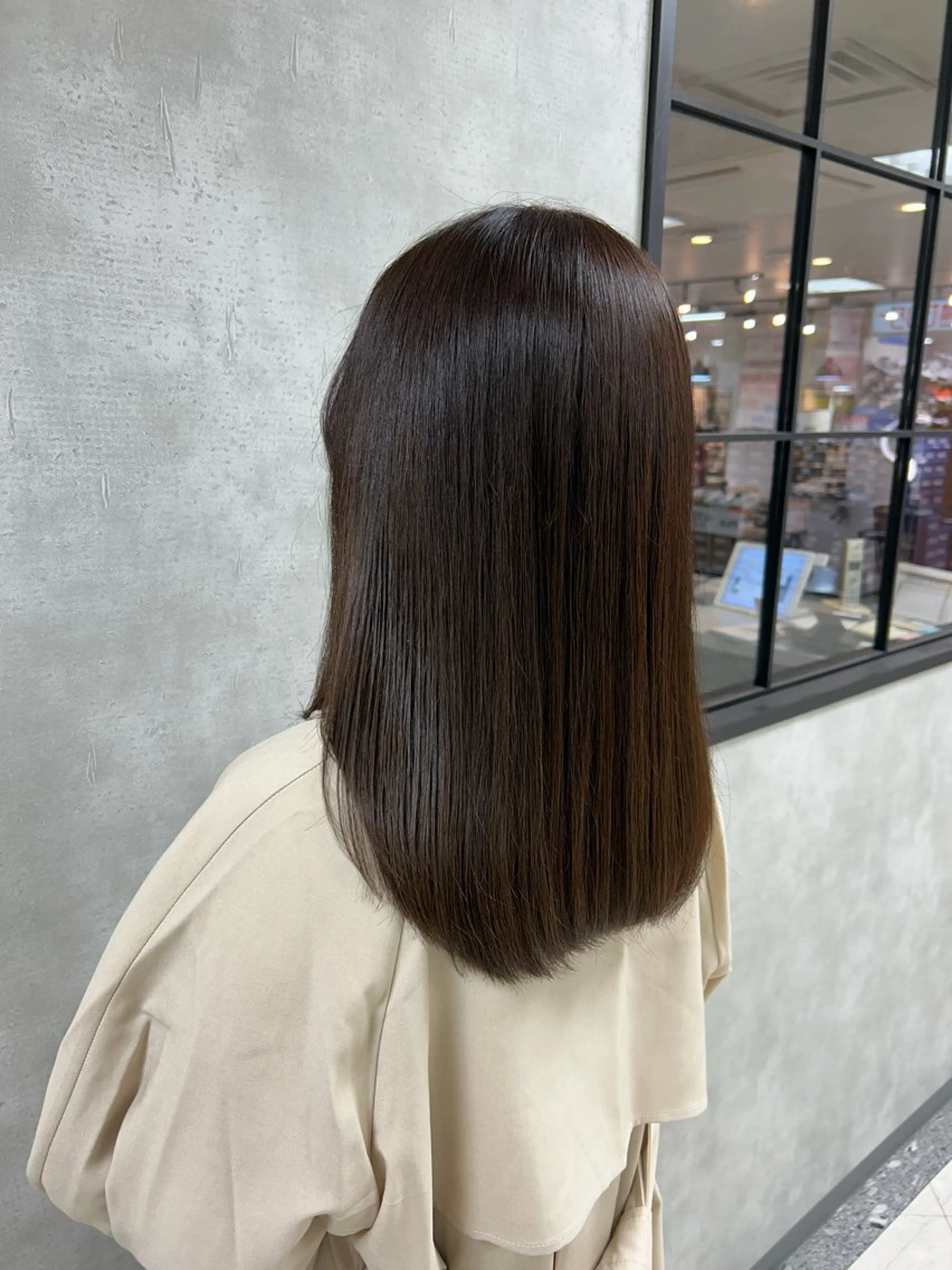 セミロング カラー ブラウンカラー 🌈半谷 千尋⛅️✨のヘアスタイル