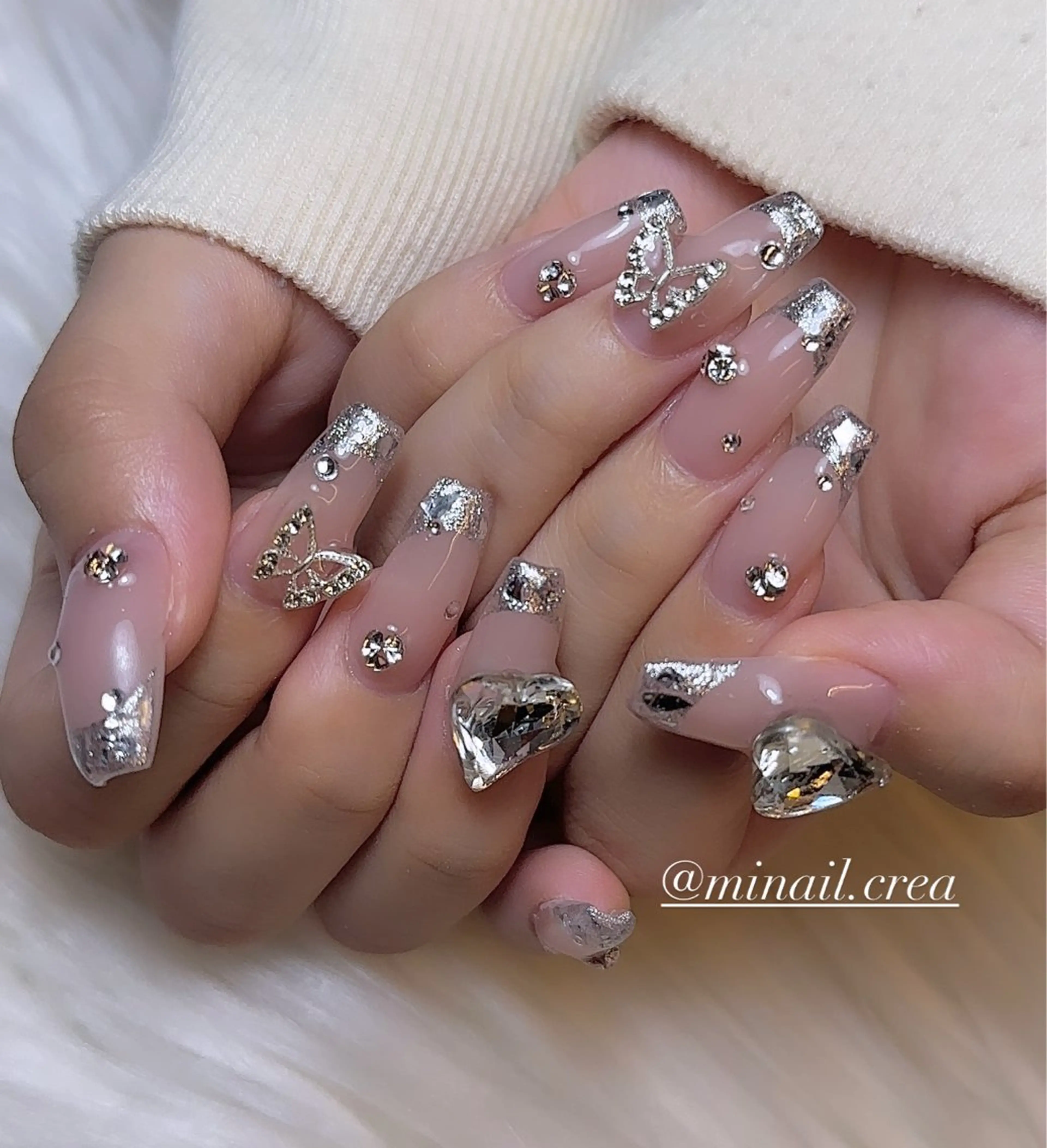 ネイル フレンチネイル ガラスフレンチ キラキラネイル ロングネイル スカルプネイル ハンドネイル CRéA　-private nailsalon-所属・CReA nailのネイルデザイン