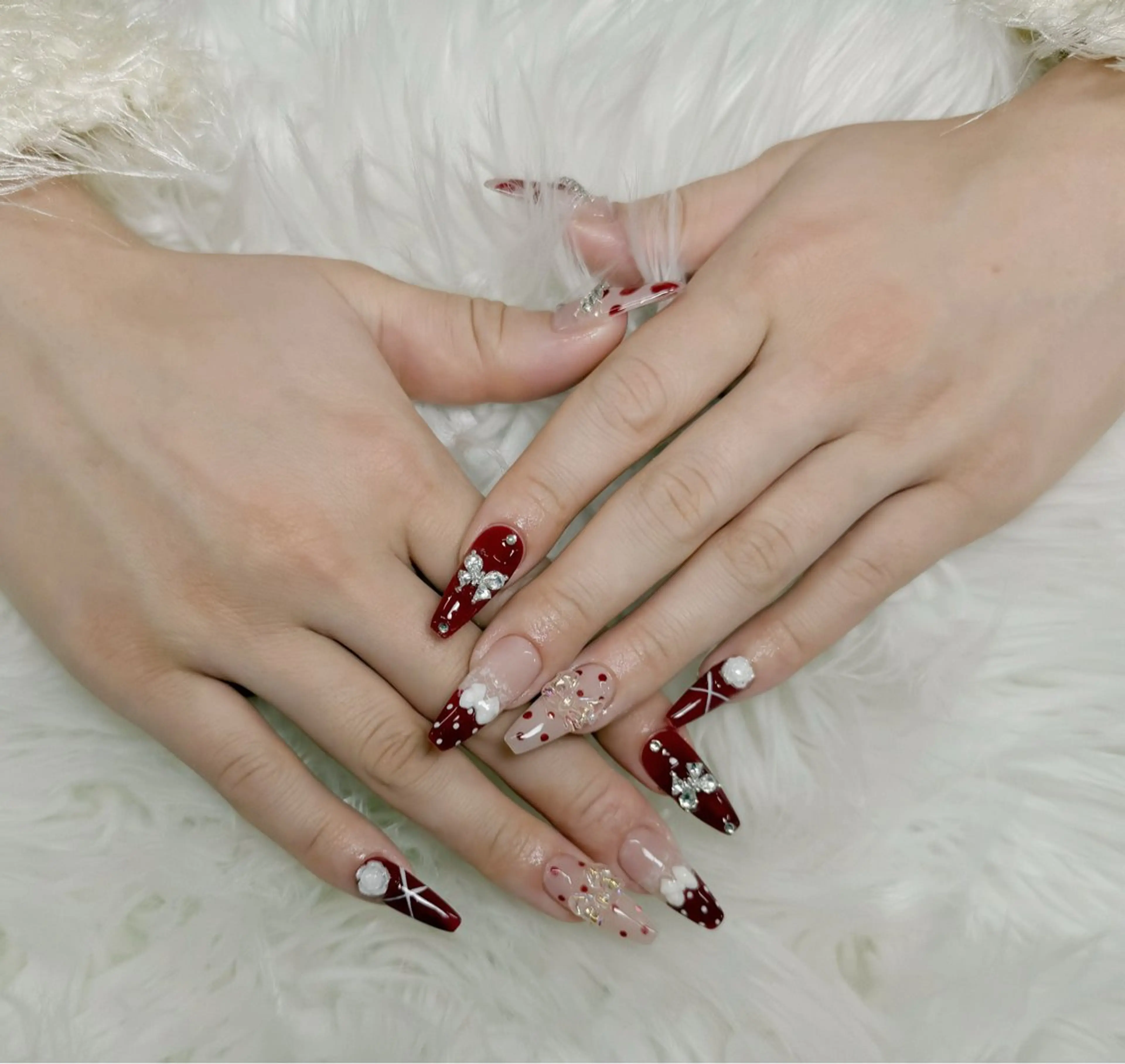 ネイル ENSalon 愛佳のネイルデザイン