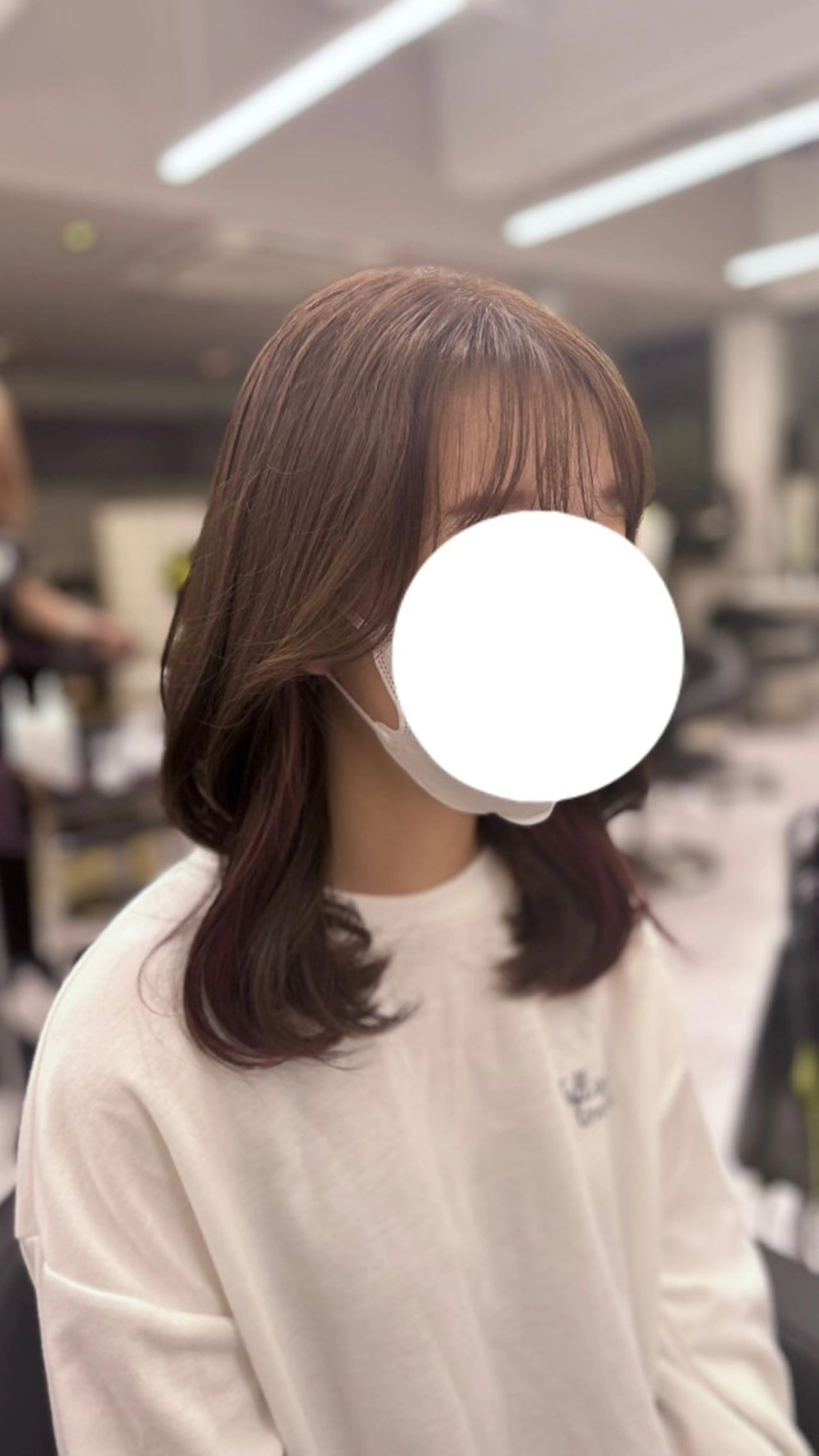 ロング カラー パーマ ヘアアレンジ メンズ キッズ ベージュカラー デザインカラー イヤリングカラー ピンクカラー ピンクベージュ ブリーチなしカラー/ ブラウン/レイヤーのヘアスタイル