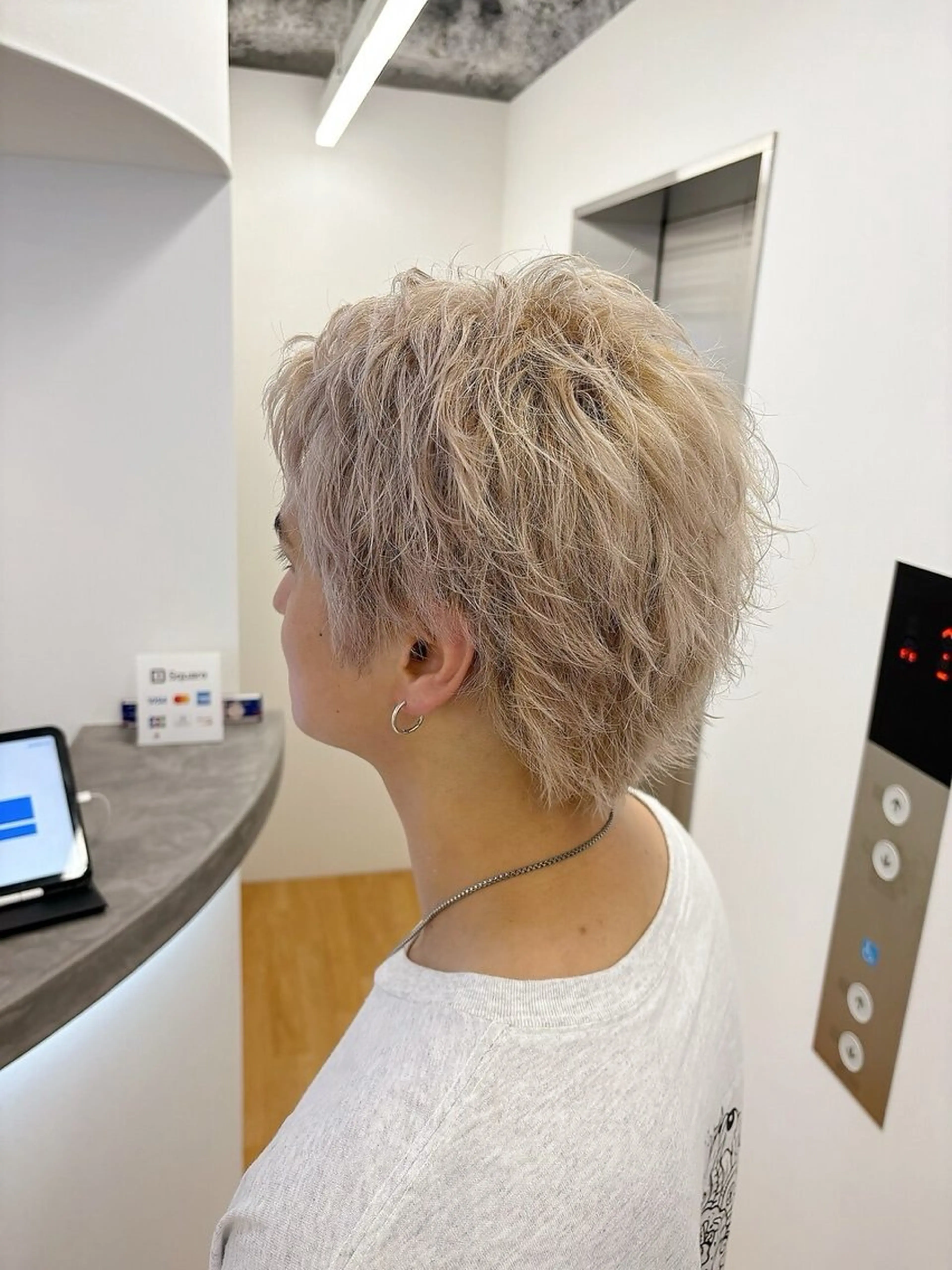 カラー ベージュカラー ホワイトベージュ become men's hair名駅店所属・高木 陸斗のヘアスタイル