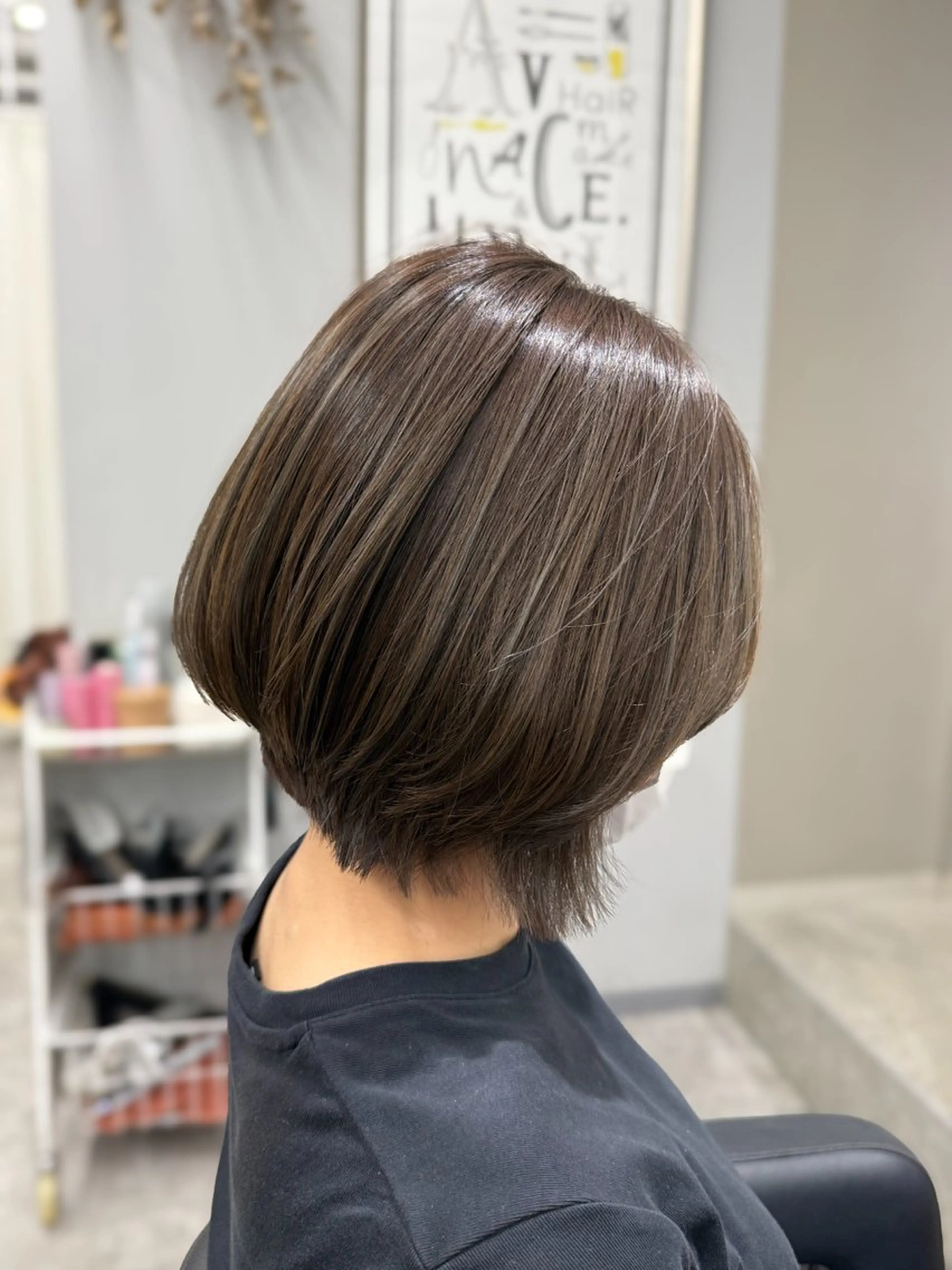 ミディアム カラー ボブレイヤー 透明感カラー ハイライトカラー ボブ ハイライト カット ヘアカラー 雰囲気似合わせ/永田 汰伊智/艶カラー🫧のヘアスタイル