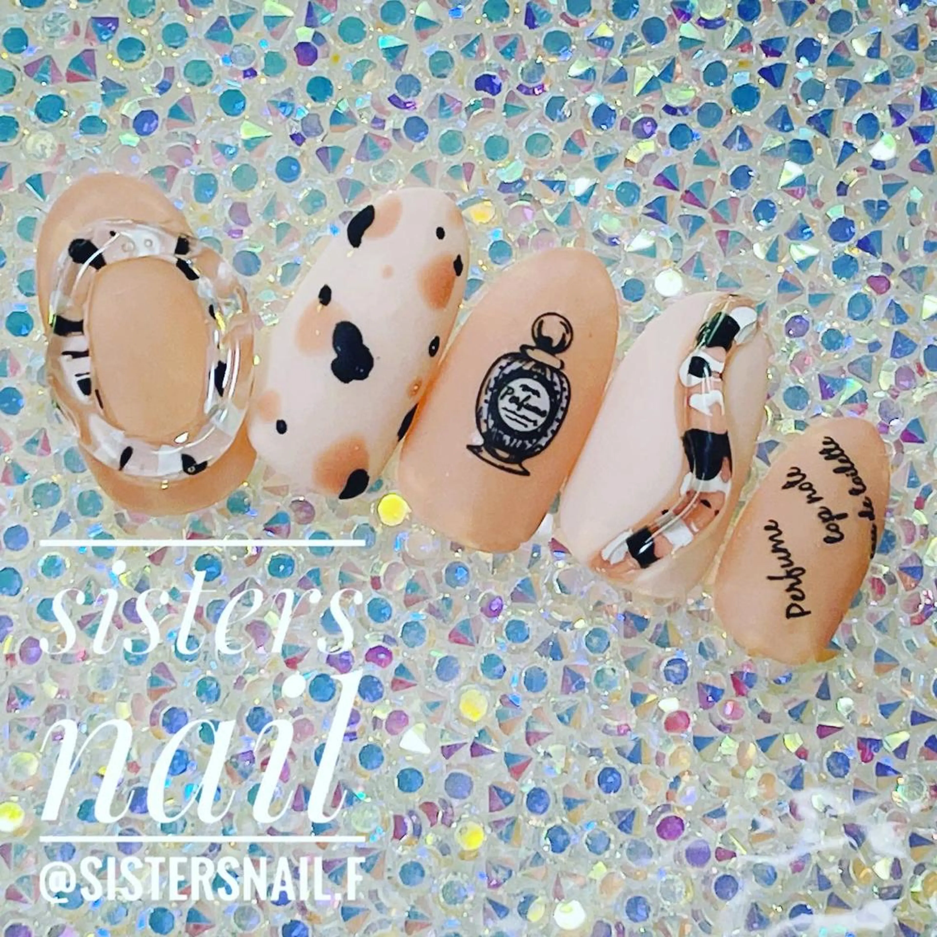 ネイル アニマル柄 アートネイル マットネイル ニュアンスネイル ピンク ハンドネイル ハンドケア sisters nail.fのネイルデザイン