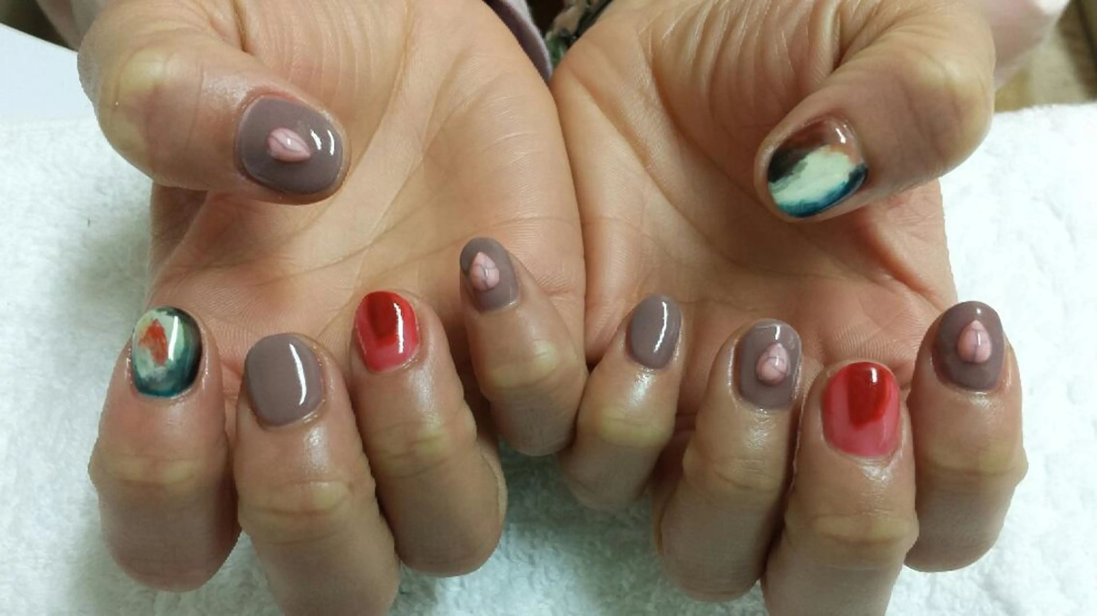 ネイル 河野ちえ (雑誌掲載サロン)のネイルデザイン