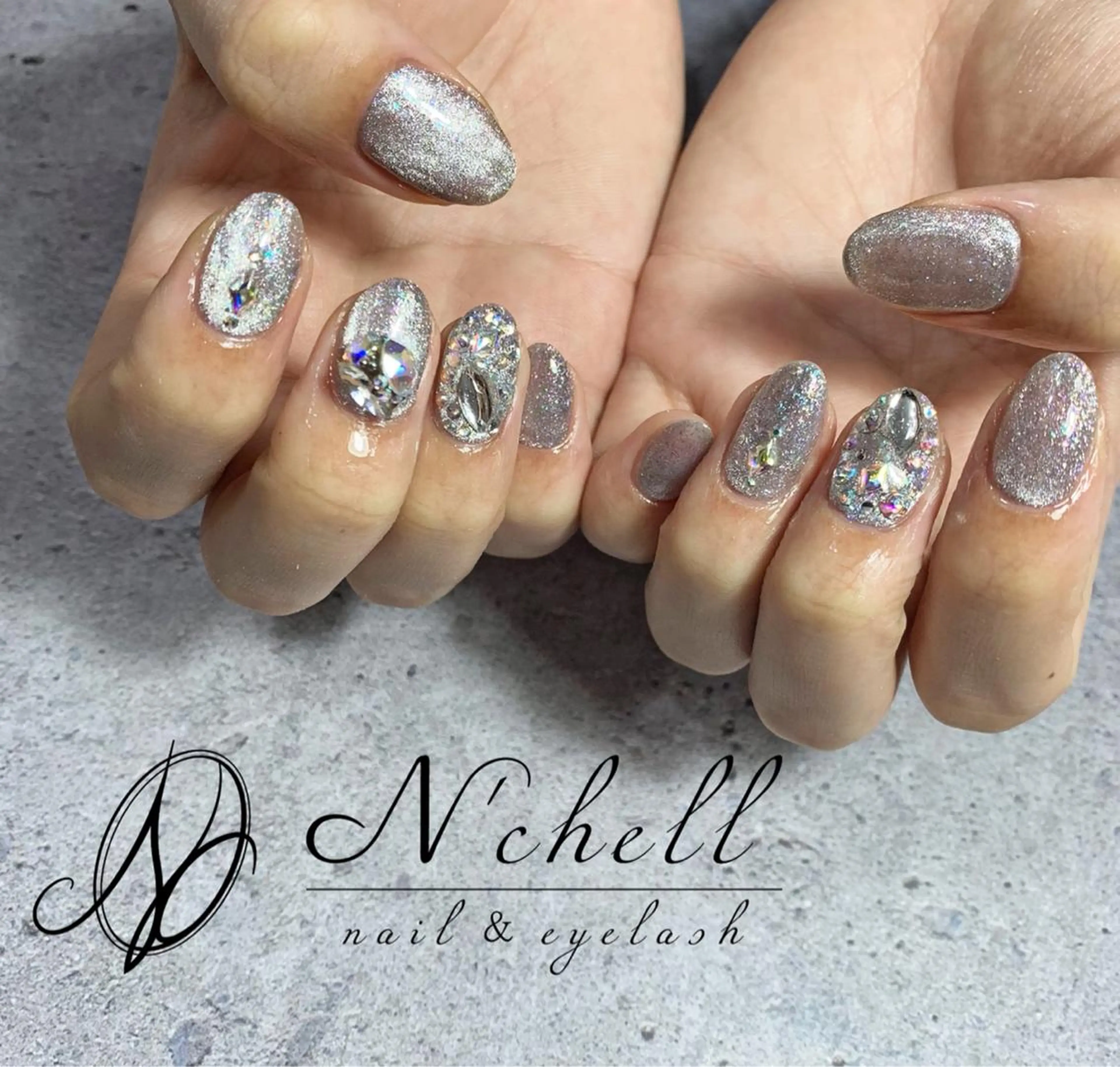 ネイル オーロラネイル マグネットネイル Nailist Minekiのネイルデザイン