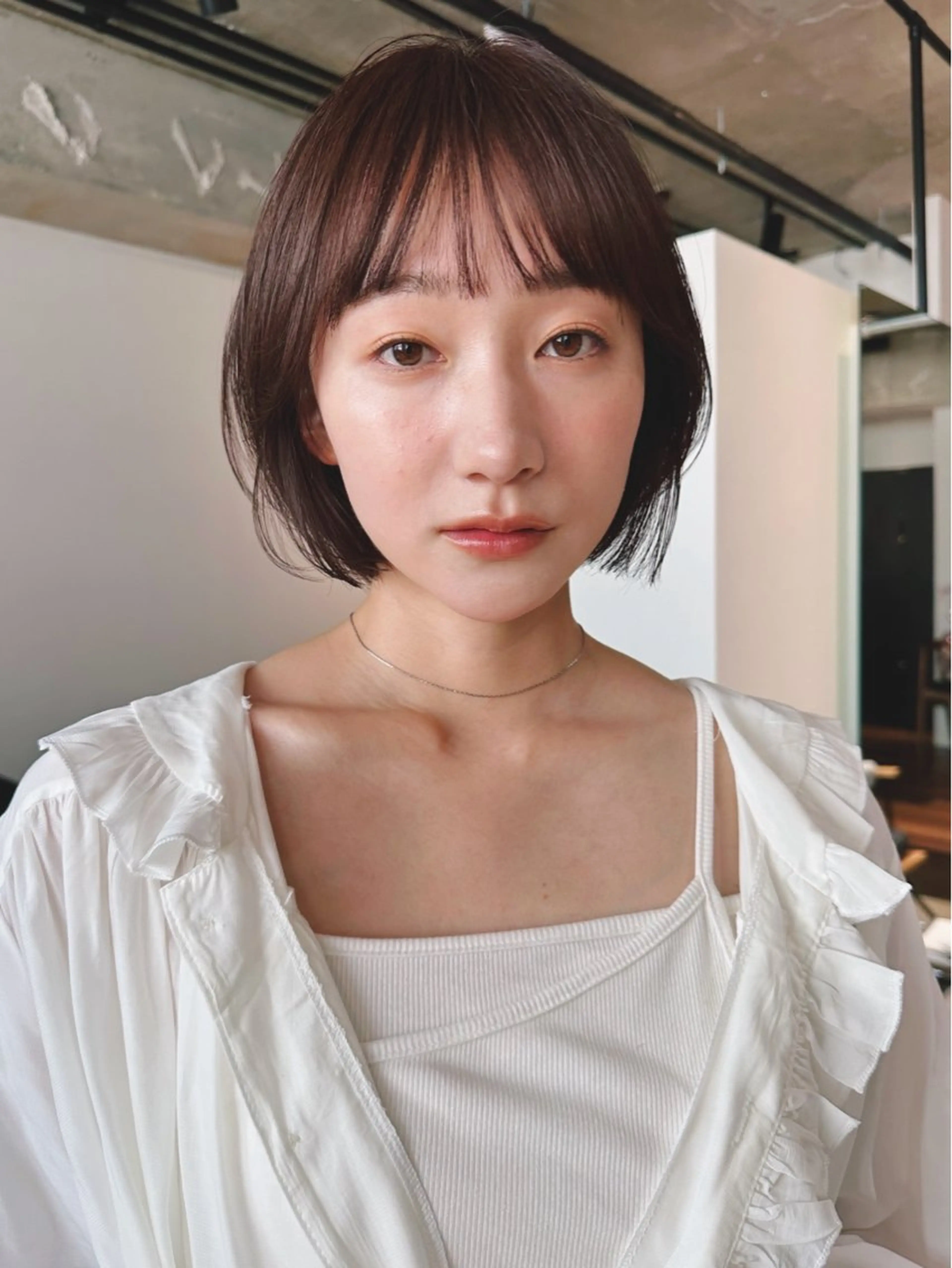 ショート カラー パーマ 🫧小顔×似合わせ× 透明感カラー🫧のヘアスタイル