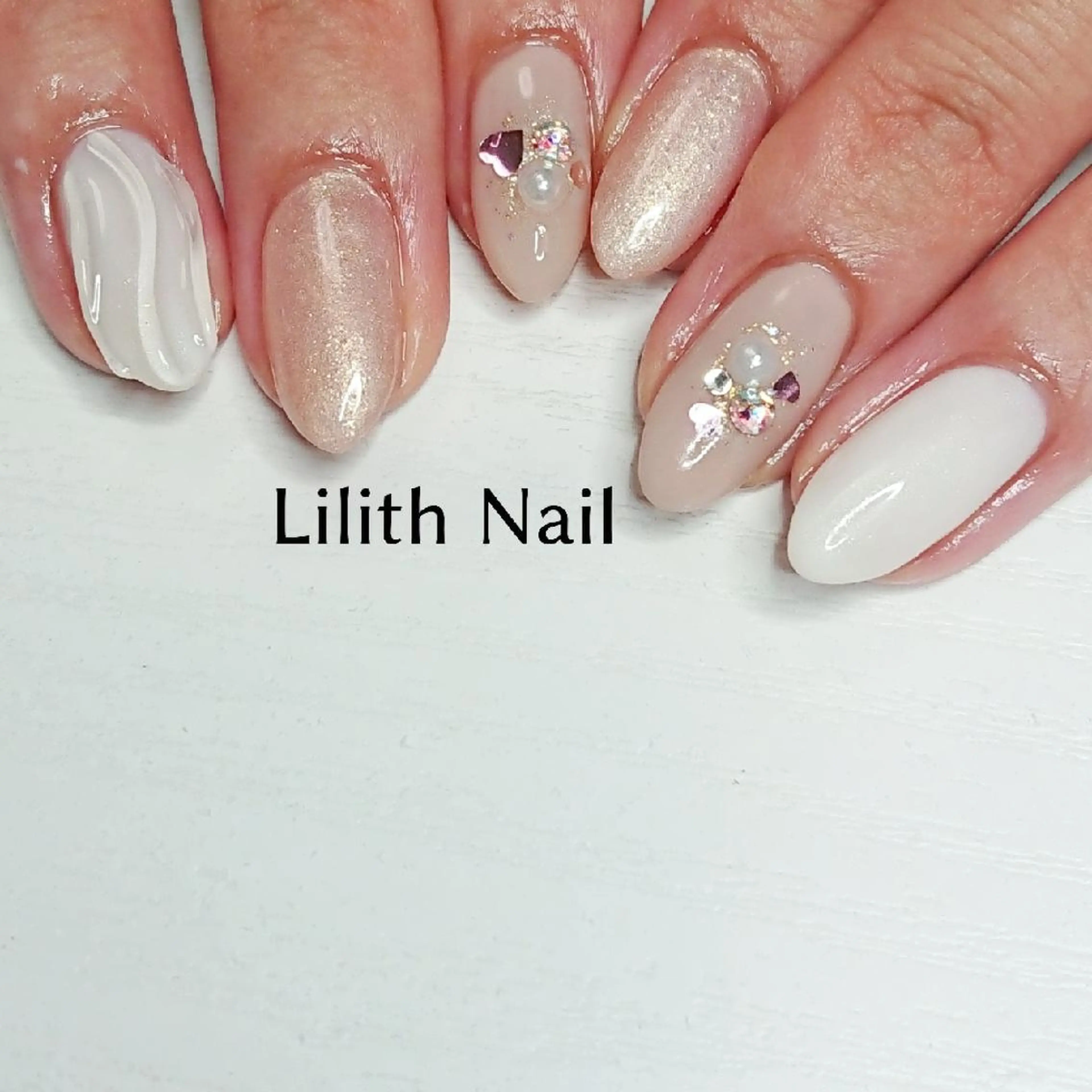 ネイル アートネイル ハンドネイル Lilith Nailのネイルデザイン