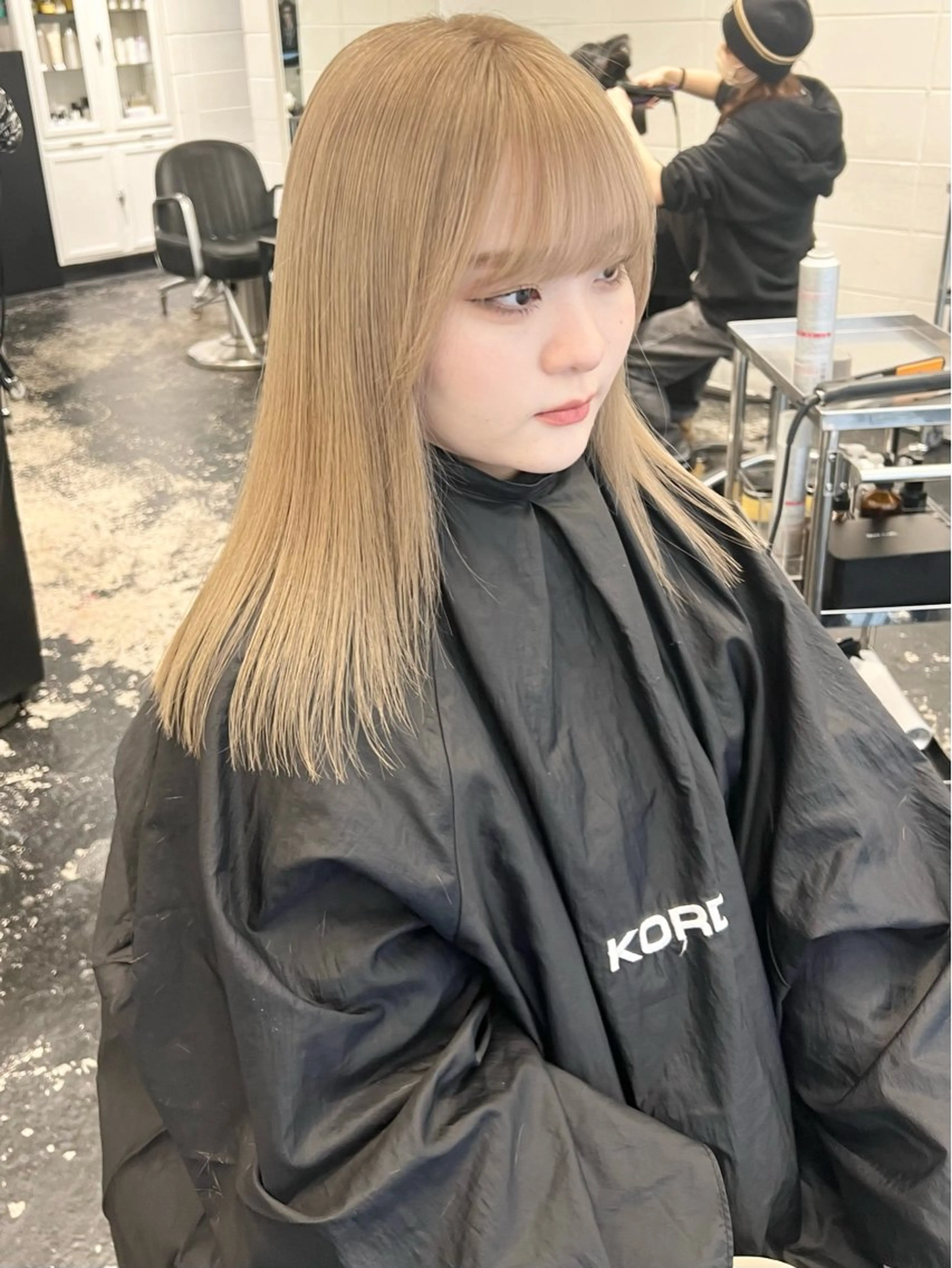 ミディアム カラー ベージュカラー ブリーチ ブロンド ケアブリーチ ダブルカラー ヘアカラー トリートメント HARU//原宿🤍 リピート率NO.1のヘアスタイル