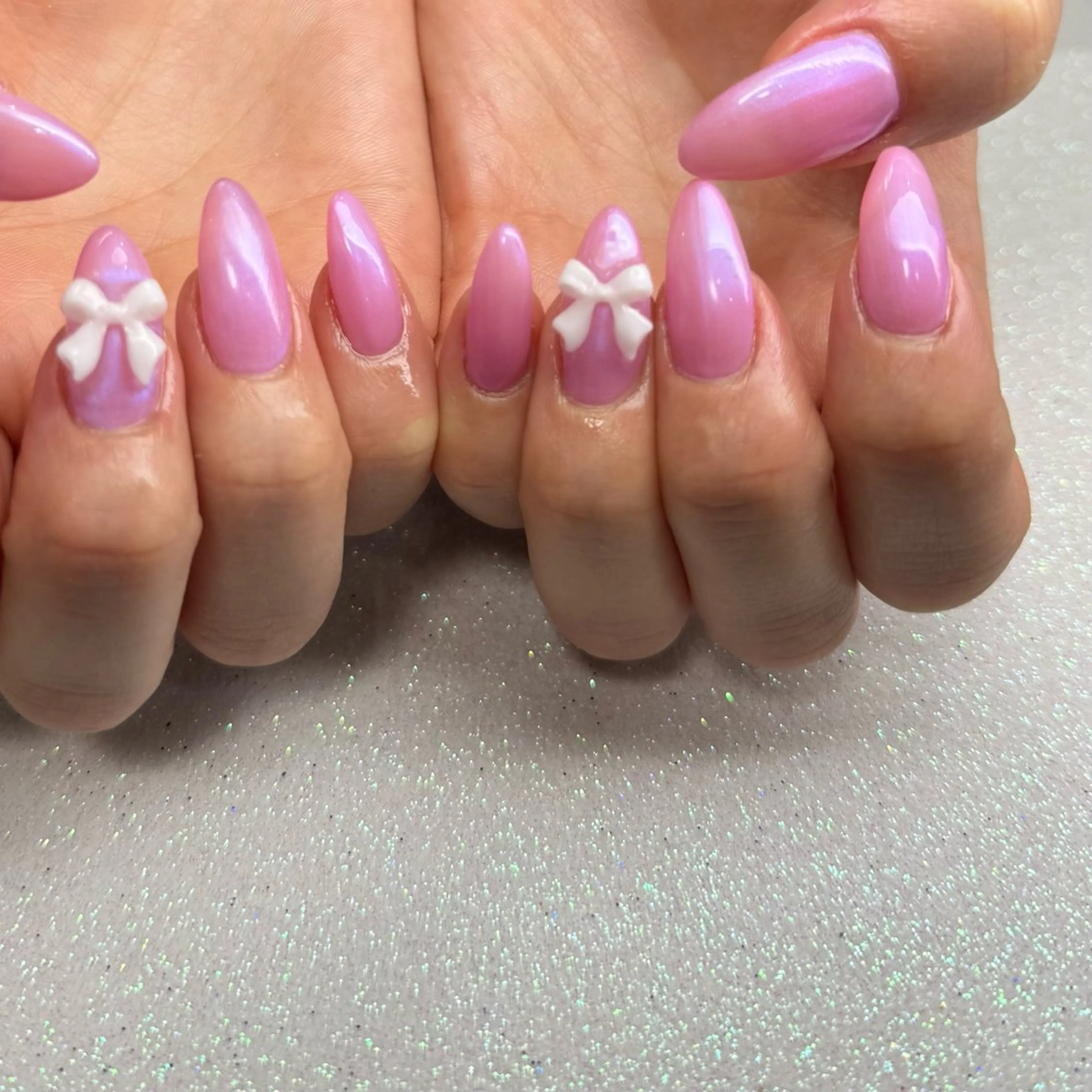 ネイル ハンドネイル VIERU 🌈🎀💖のネイルデザイン